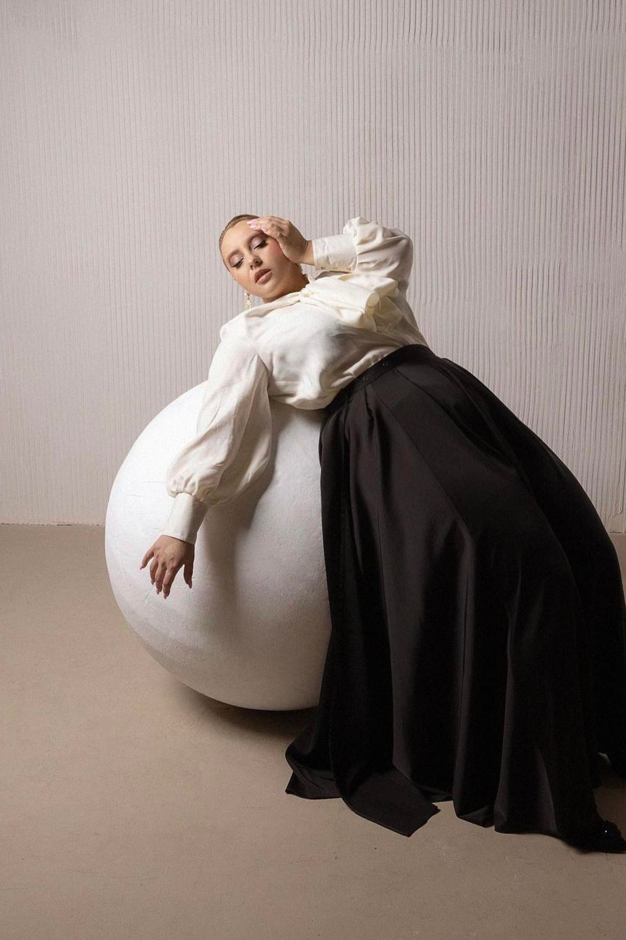 Модель plus size для предметной съемки Юлия Б.Москва | Sale Easy