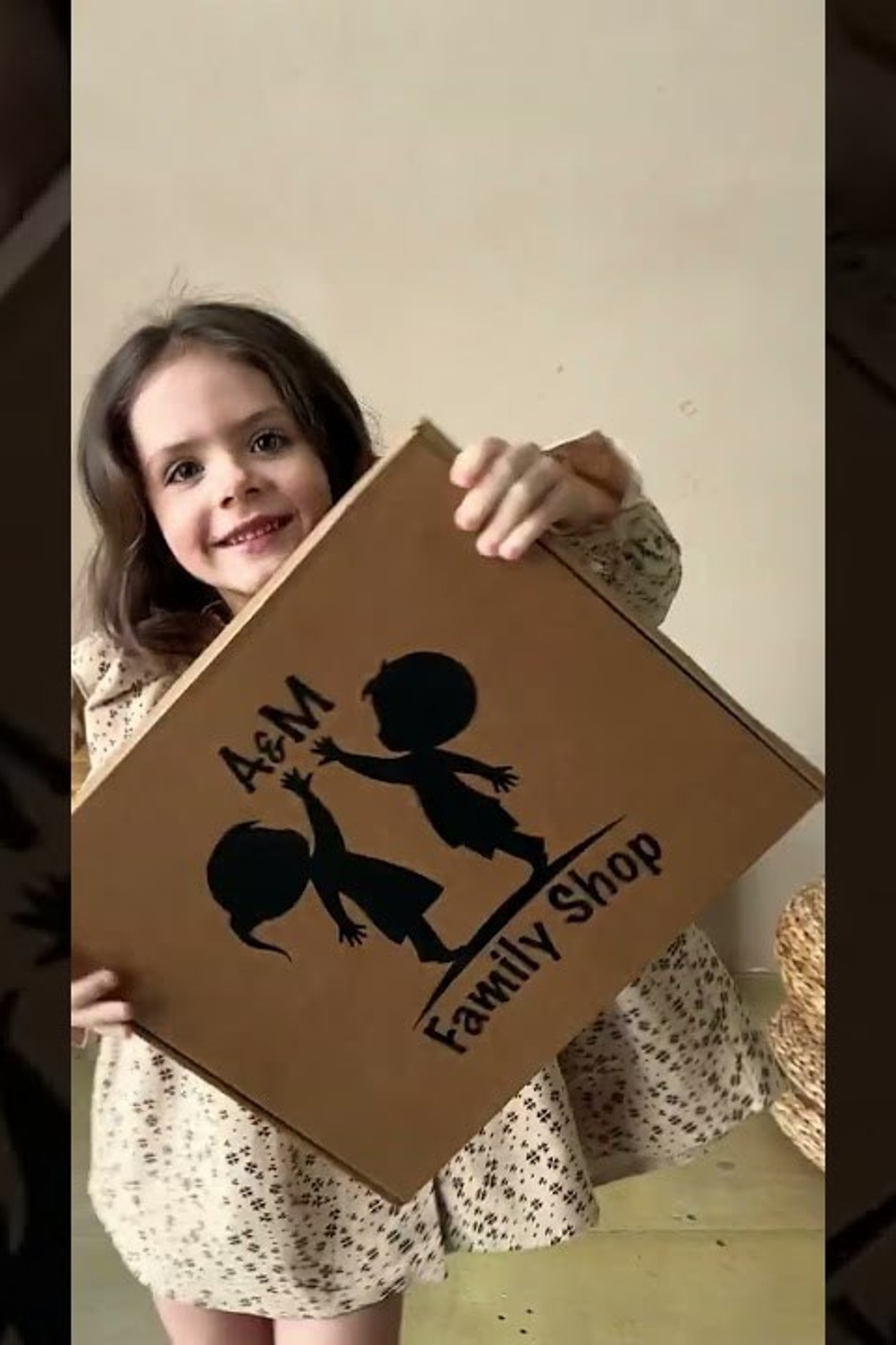 Портфолио видеосъемки товаров для детей для маркетплейсов | Sale Easy