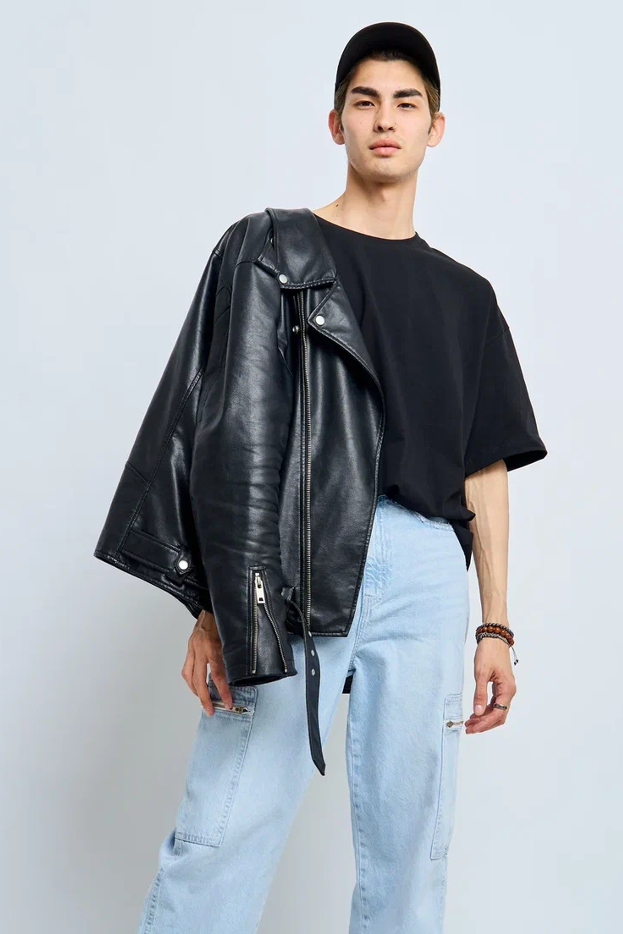 Модель для предметной съемки Роман Ал. Москва | Sale Easy