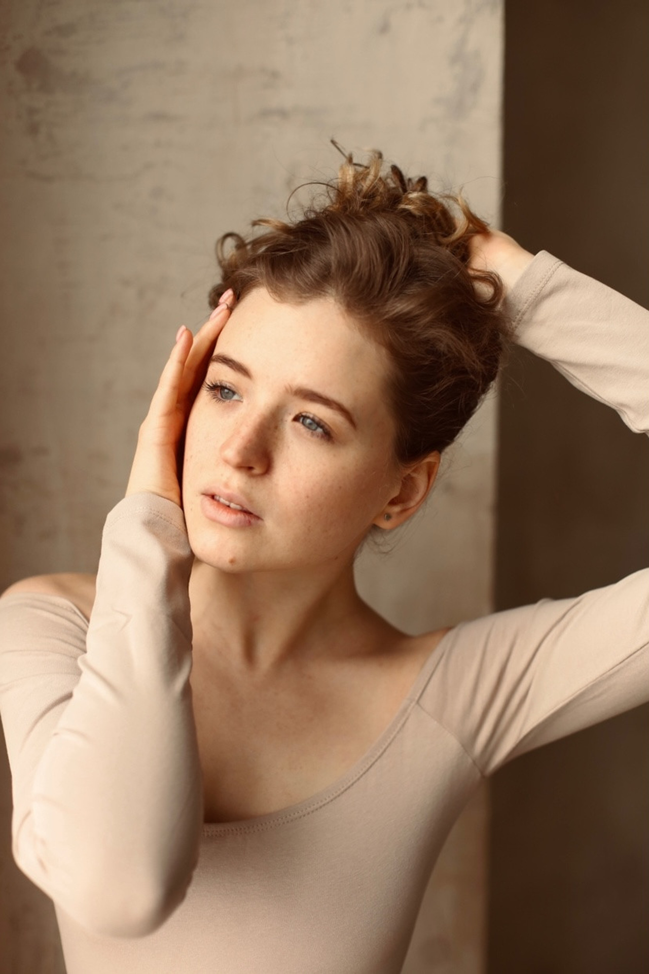 Модель для предметной съемки Александра Н.Новгород | Sale Easy