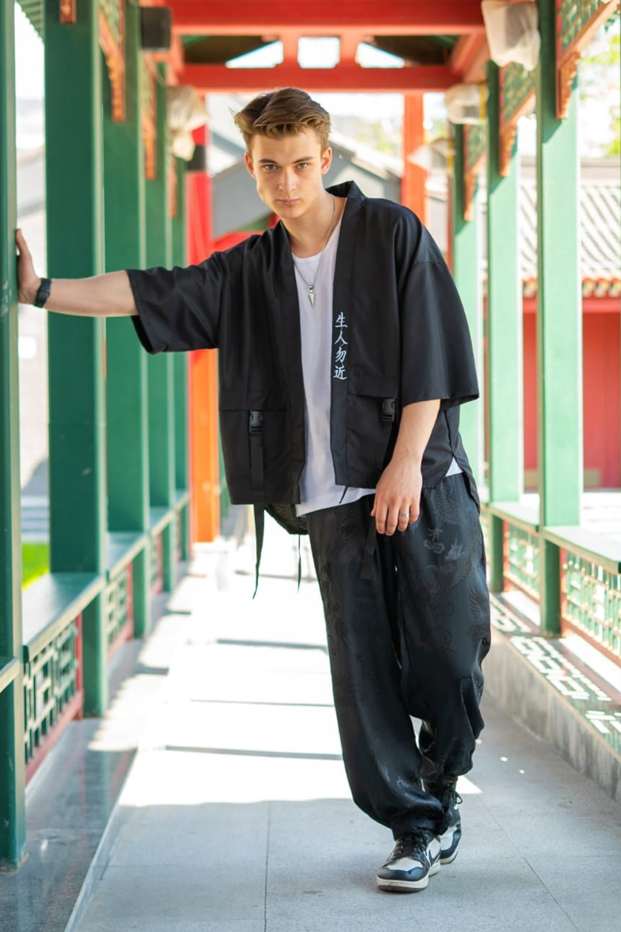 Модель для предметной съемки Александр Б Москва | Sale Easy