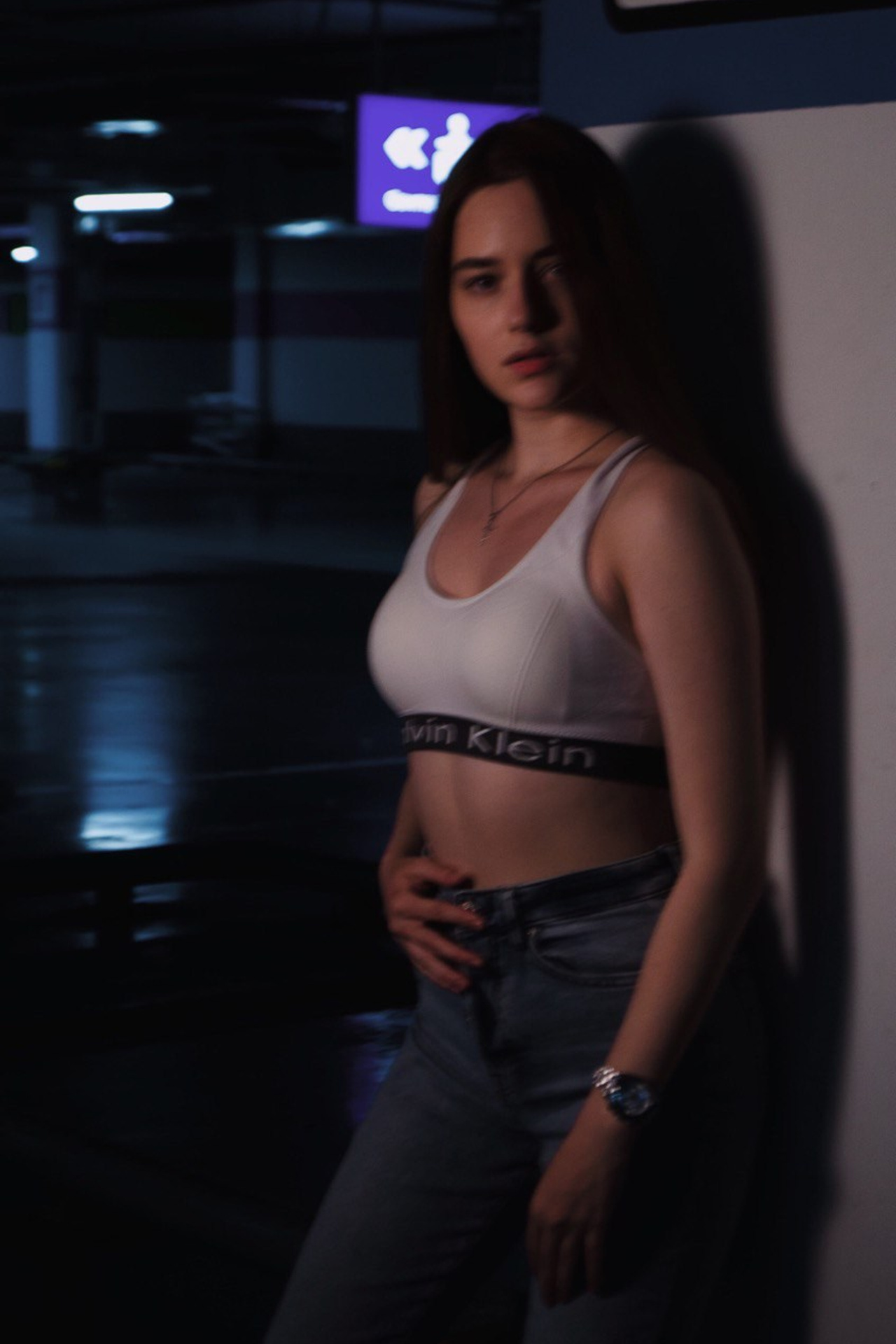 Модель для предметной съемки Ангелина Д. Красноярск| Sale Easy