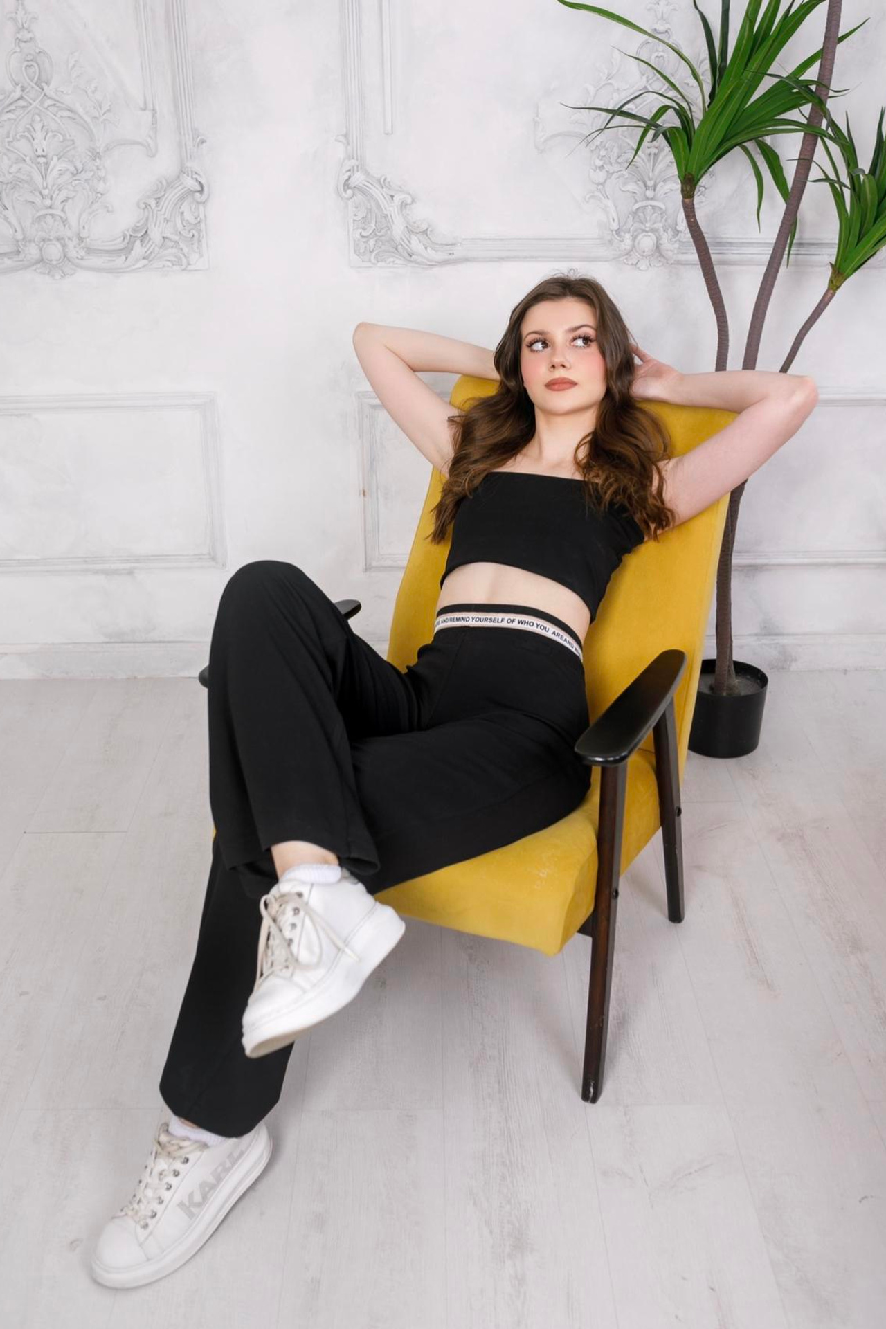 Модель для предметной съемки Кристина К. С-Петербург | Sale Easy