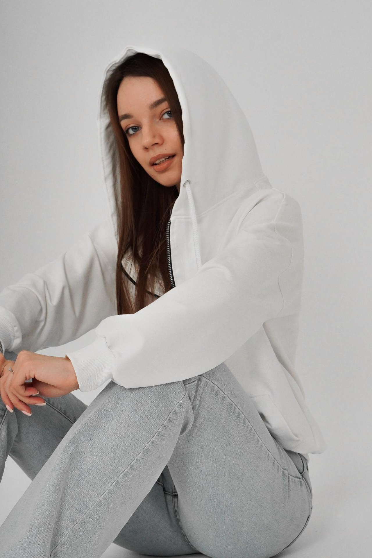 Модель для предметной съемки Дарья К. Москва| Sale Easy