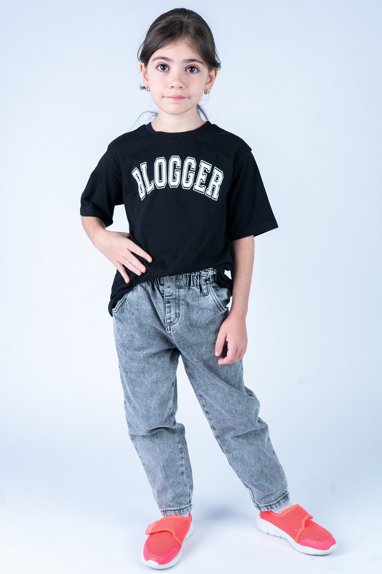 Модель Диана Е. для предметной съемки  в Сочи| Sale Easy