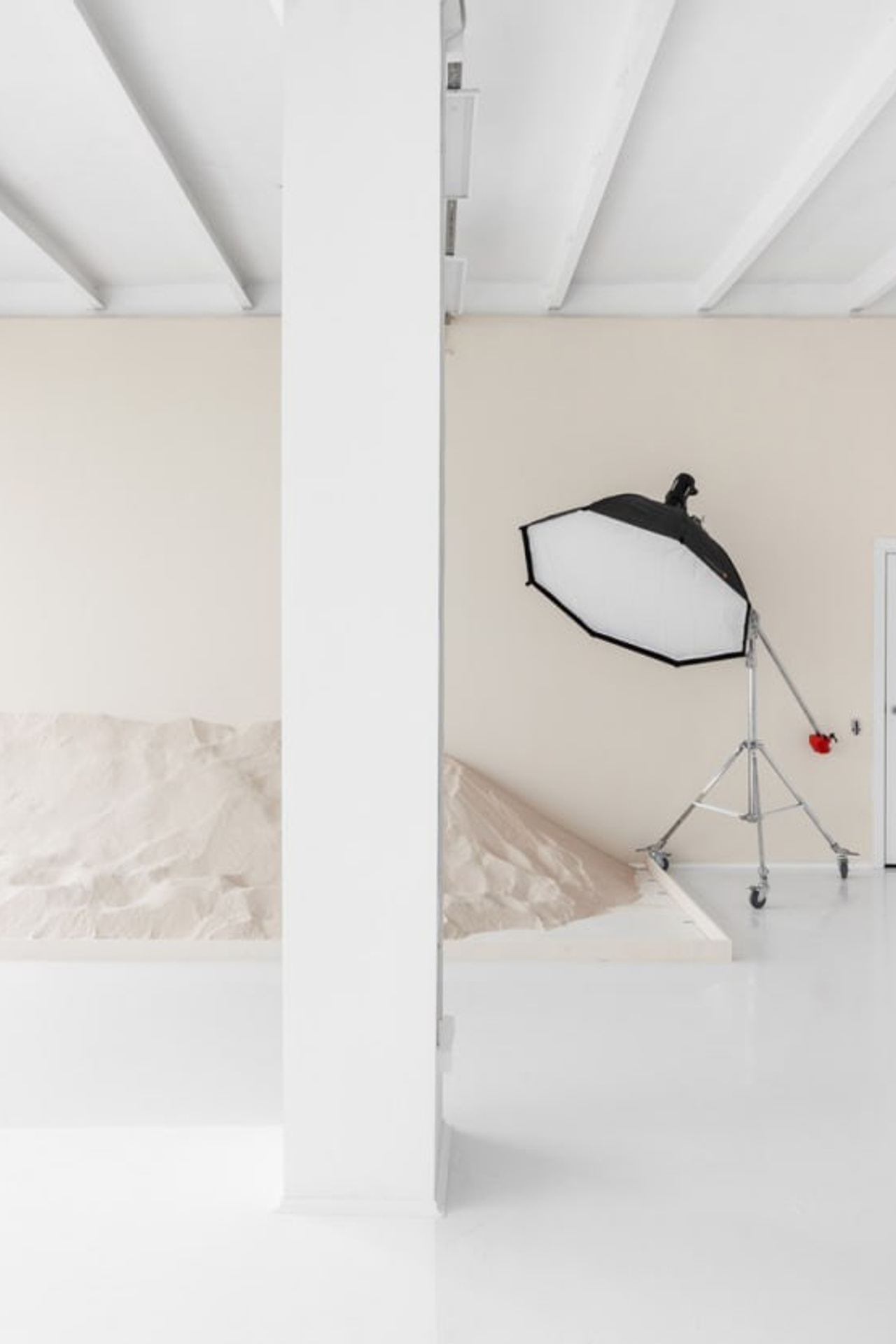 Студия UNICORN STUDIOS — Hot Yellow Москва| Sale Easy