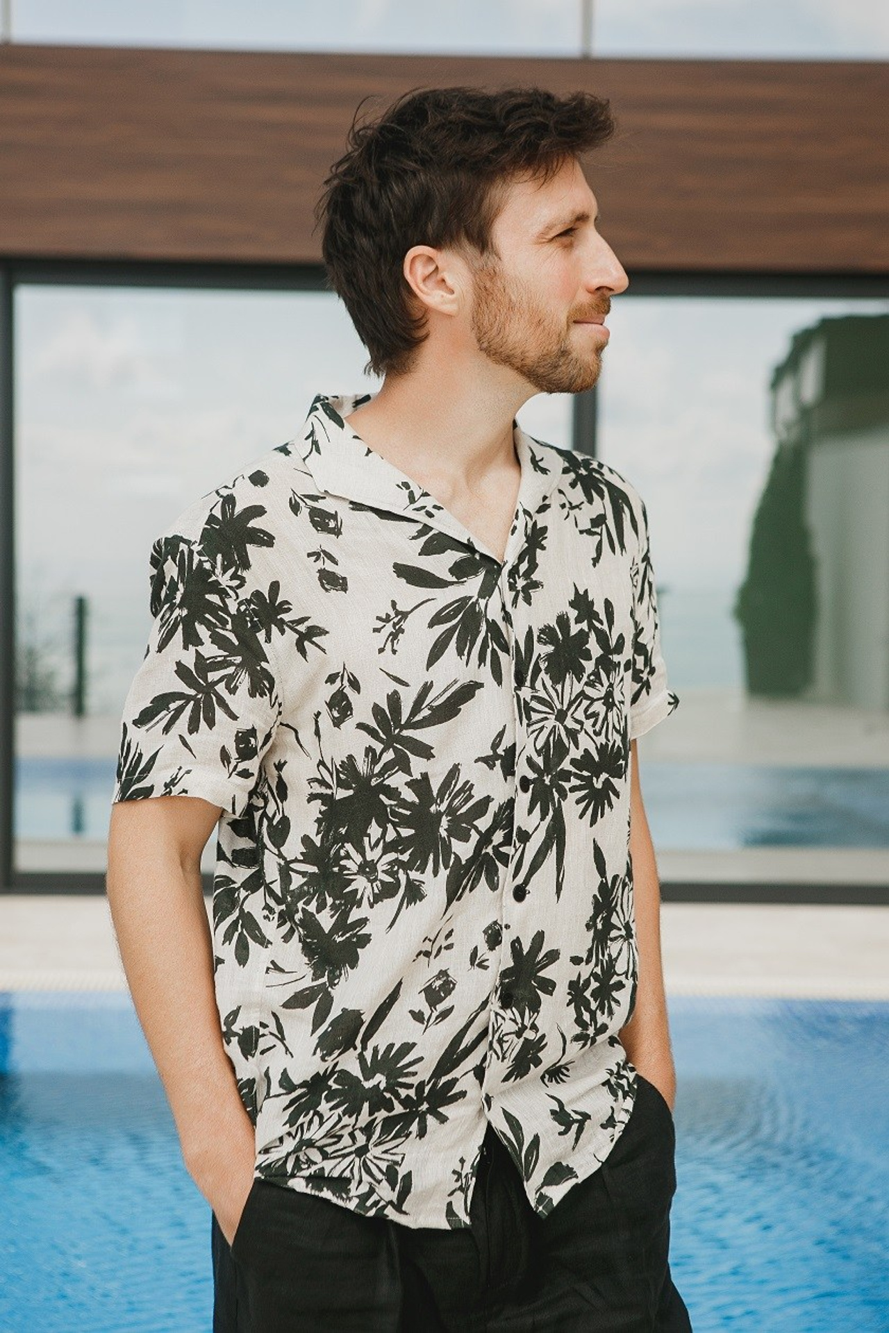 Модель для предметной съемки  Вячеслав А Сочи| Sale Easy