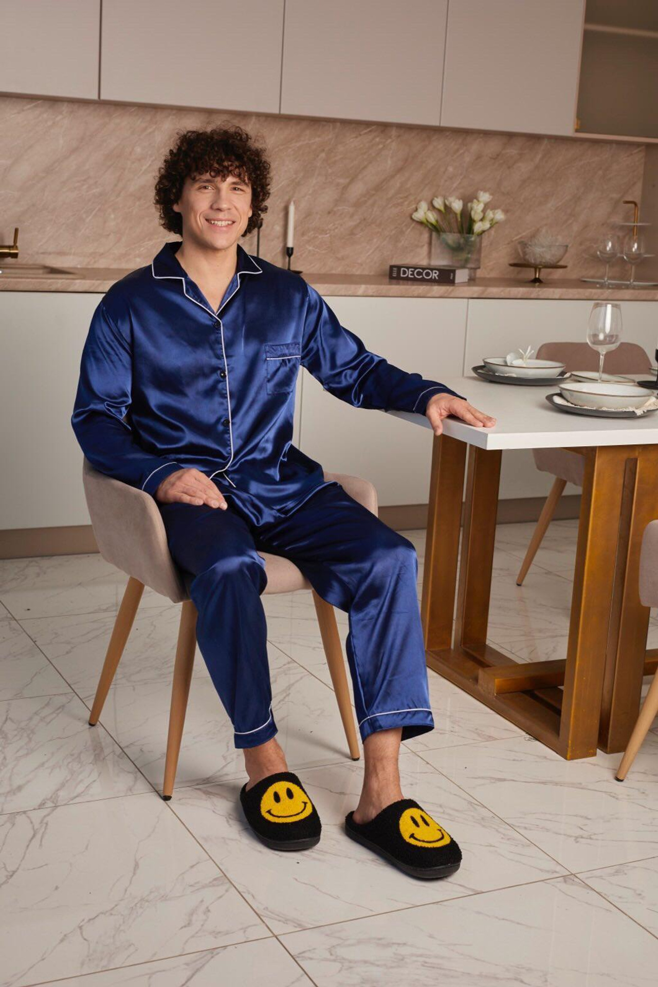 Модель для предметной съемки Сергей А. С-Петербург | Sale Easy