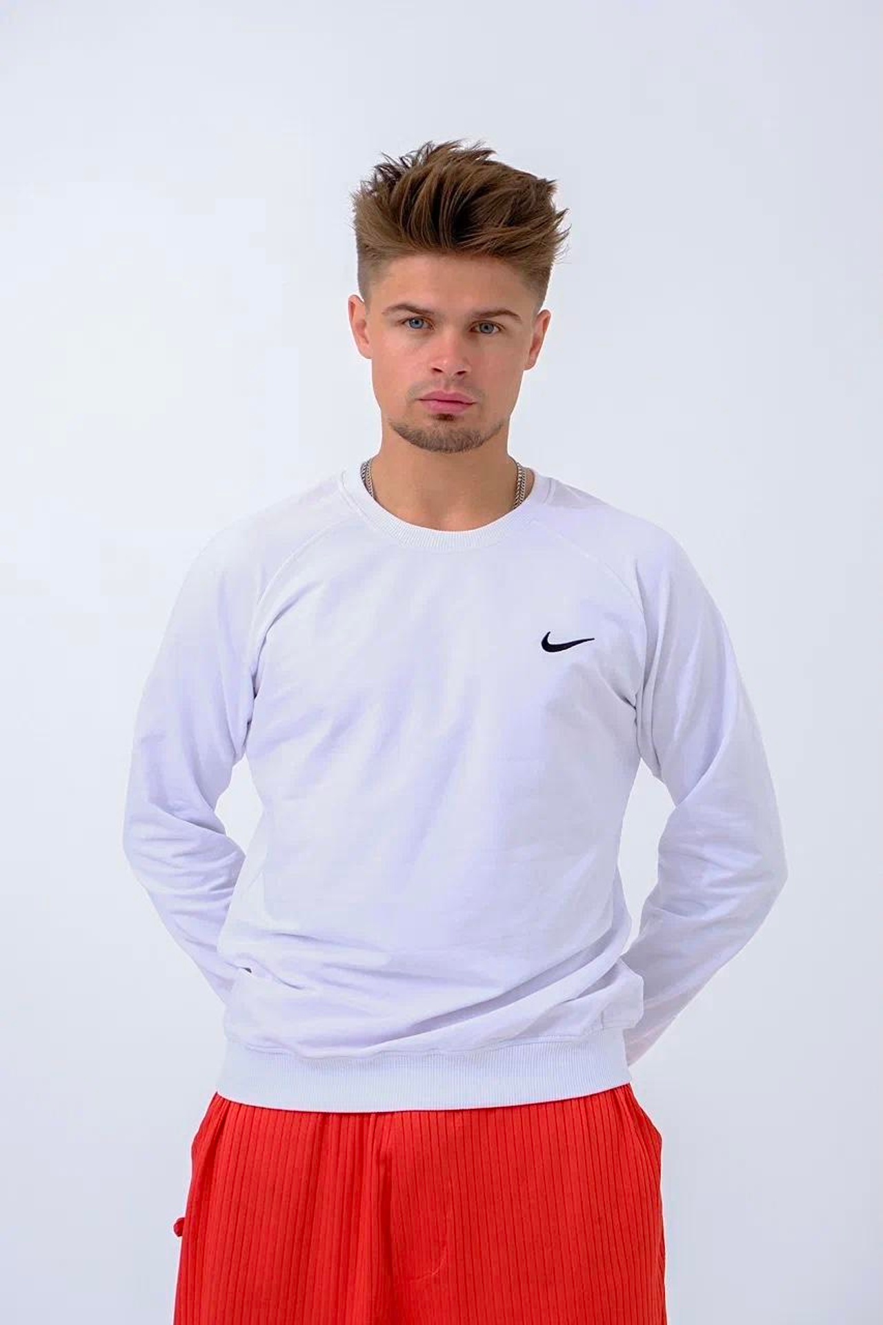 Модель для предметной съемки Иван Д. Москва | Sale Easy