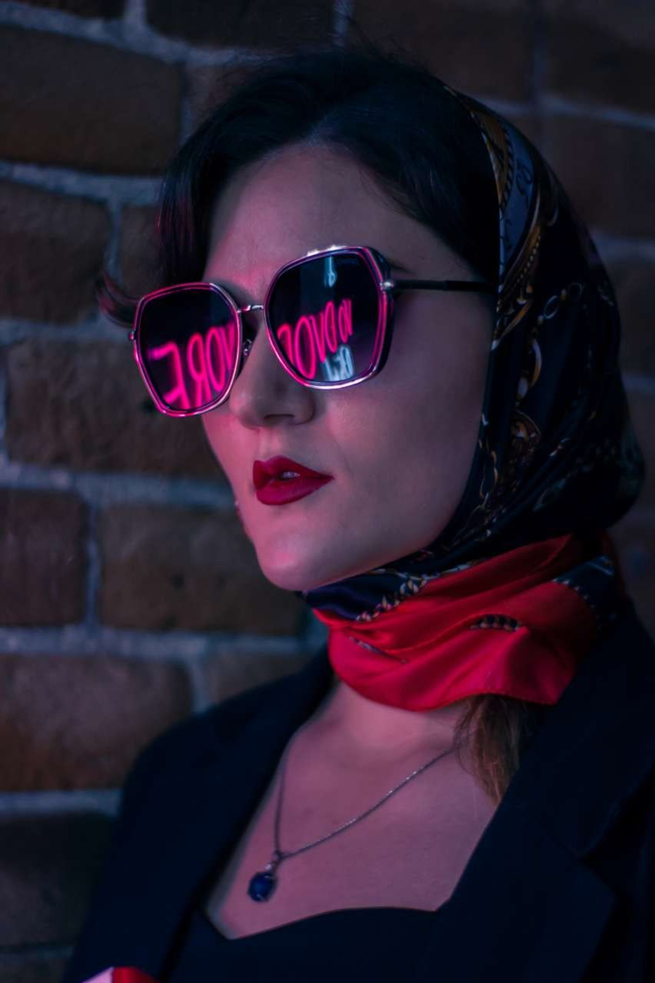 Модель для предметной съемки Виктория К. Красноярск| Sale Easy