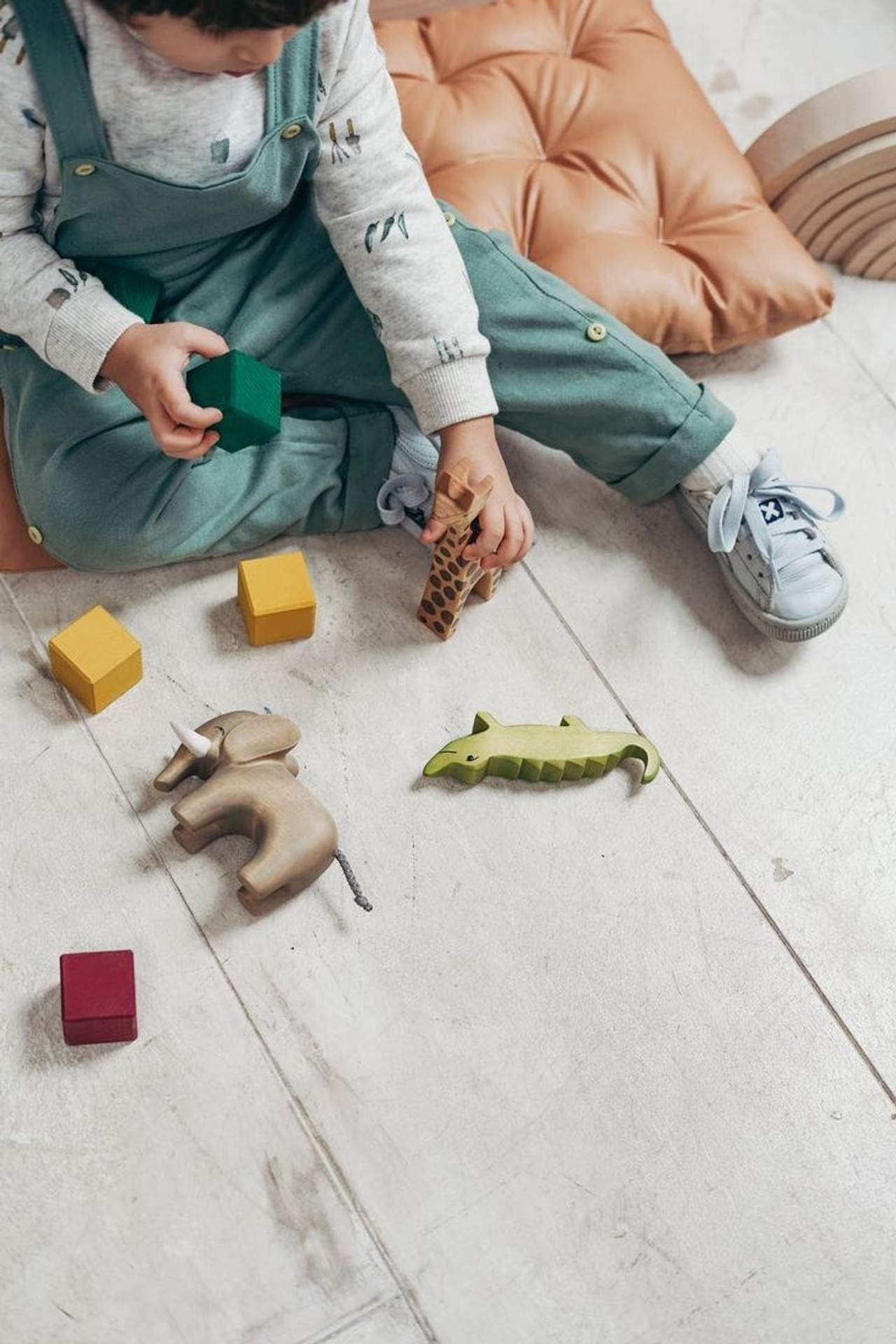 Предметная съемка для интернет магазина, референсы детских игрушек|Sal