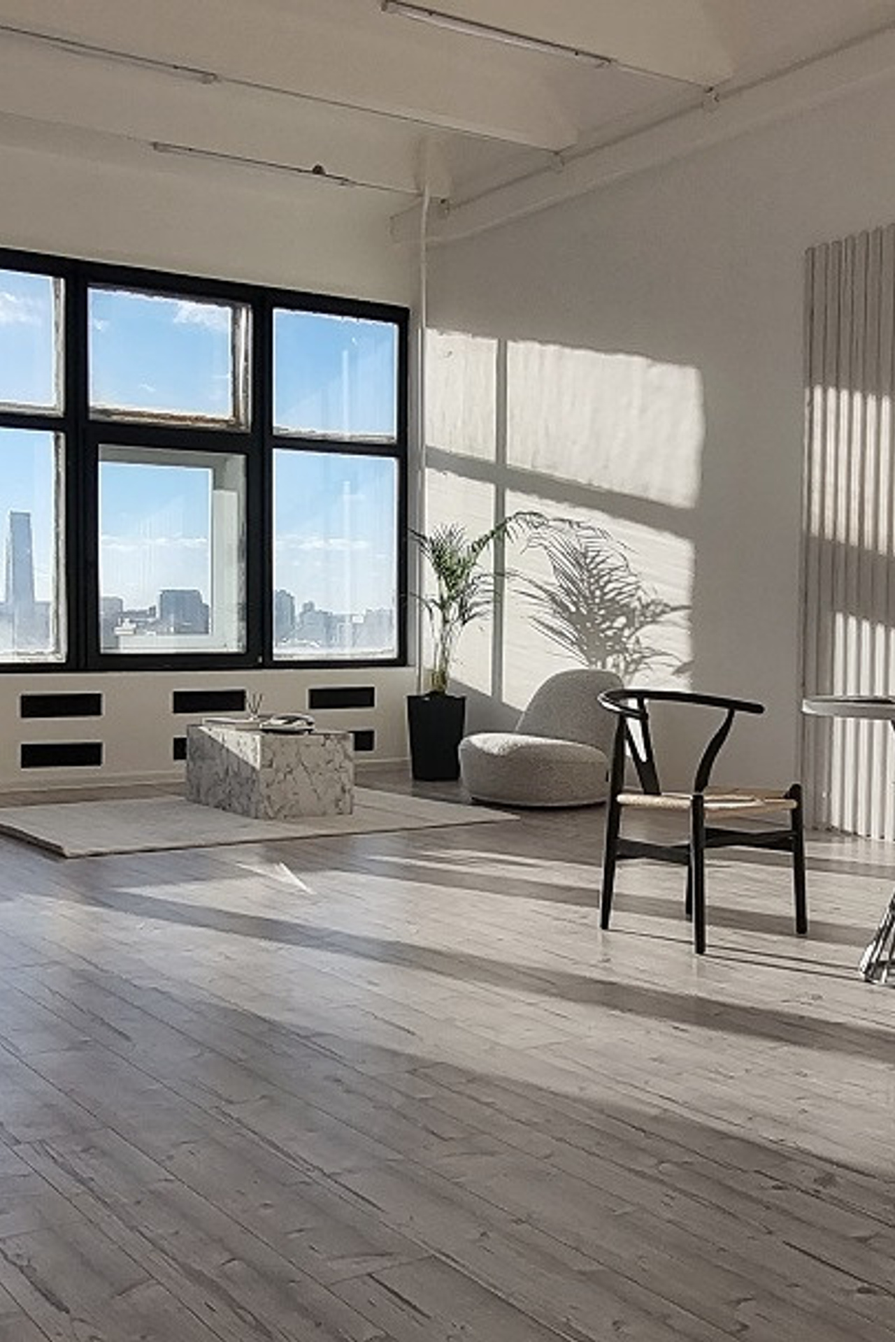 Студия для предметной съемки REPLACE — COZY Москва | Sale Easy