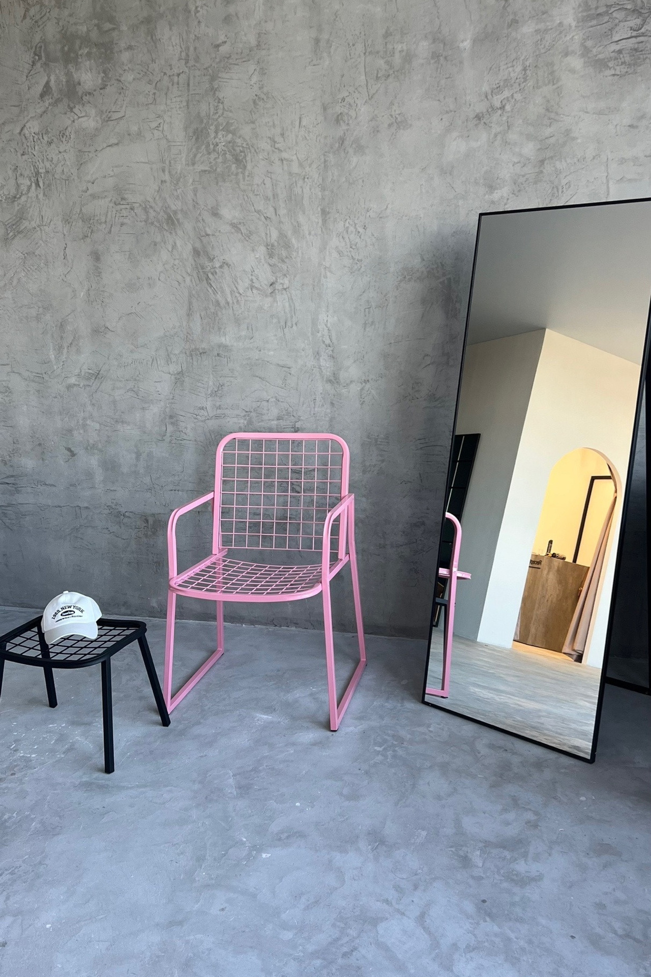 Студия Turums Зал Бетон для предметной съемки  Новосибирск|Sale Easy