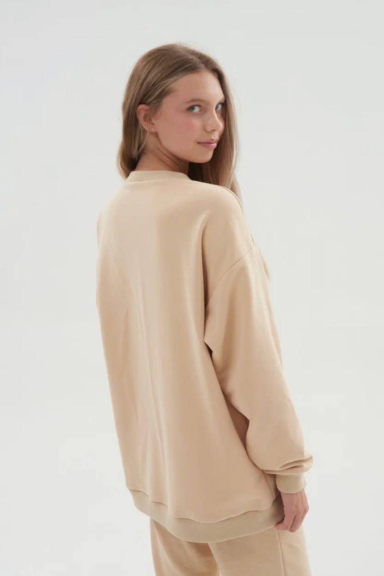 Модель для предметной съемки Мари Москва| Sale Easy