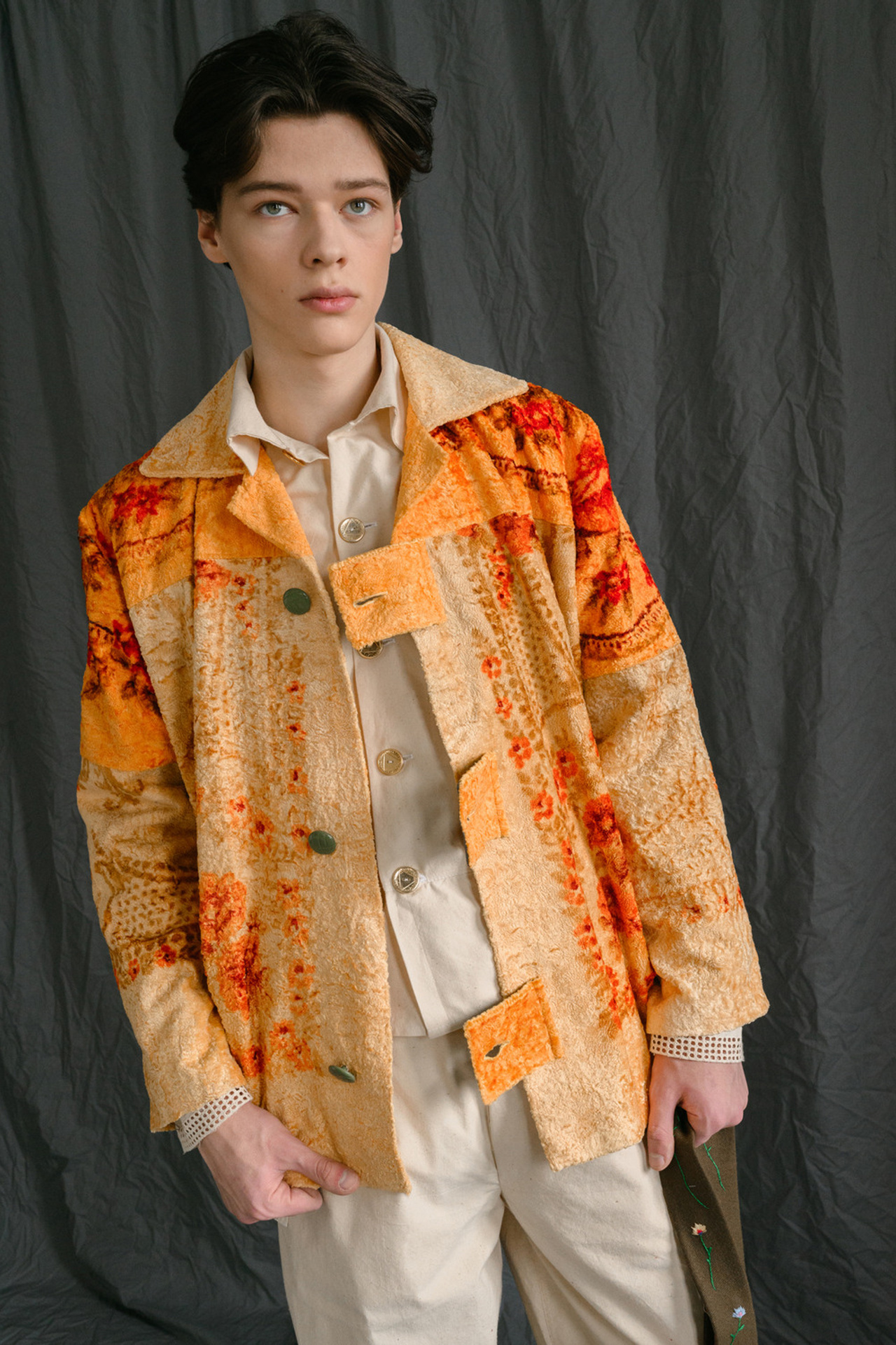 Модель для предметной съемки Тимофей А Н.Новгород | Sale Easy