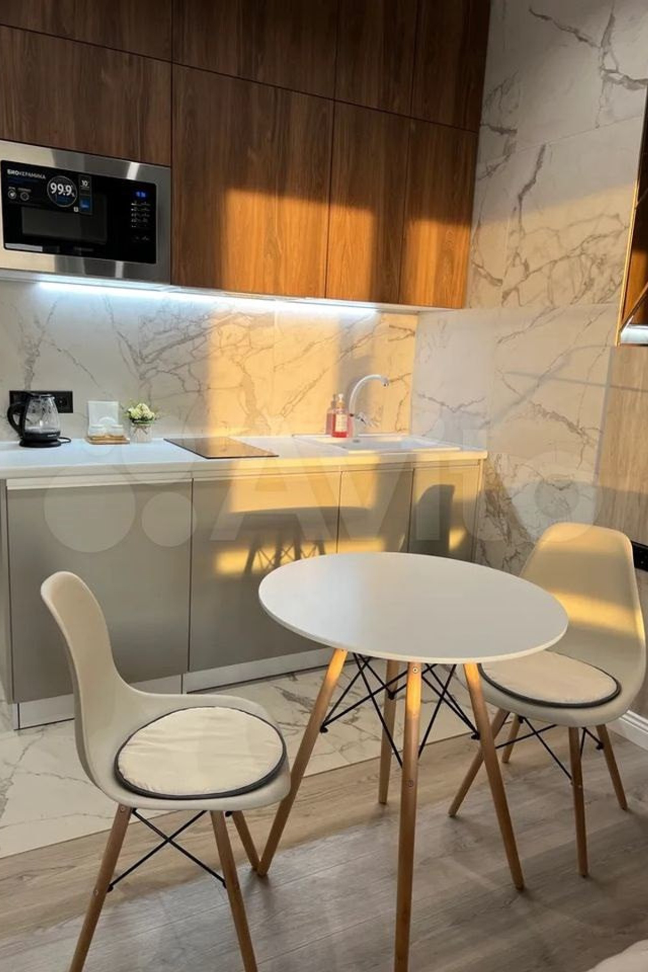 Светлая квартира на Горького 9И для предметной съемки |Sale Easy