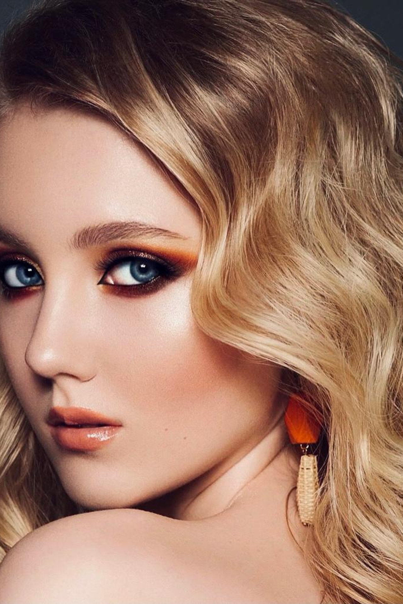 Модель для предметной съемки Ирина Ж Н.Новгород | Sale Easy