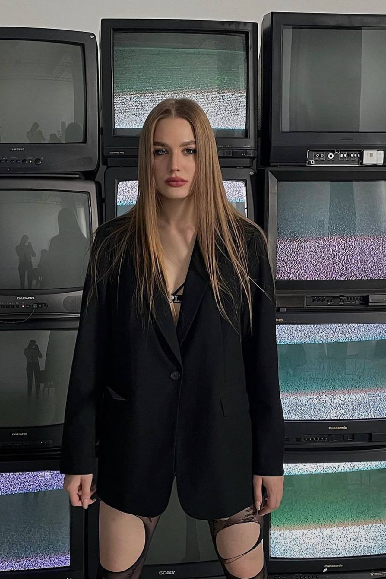 Модель для предметной съемки москвичка Валерия| Sale Easy