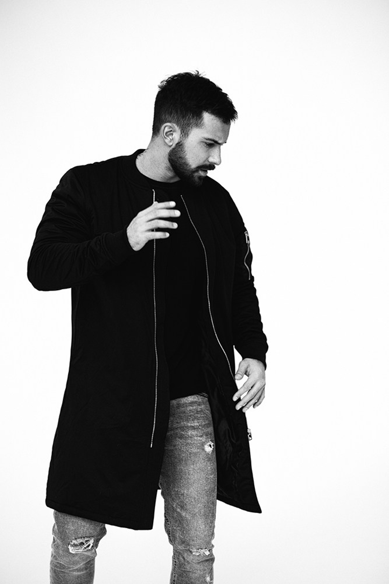 Модель для предметной съемки Илья Ж Москва | Sale Easy