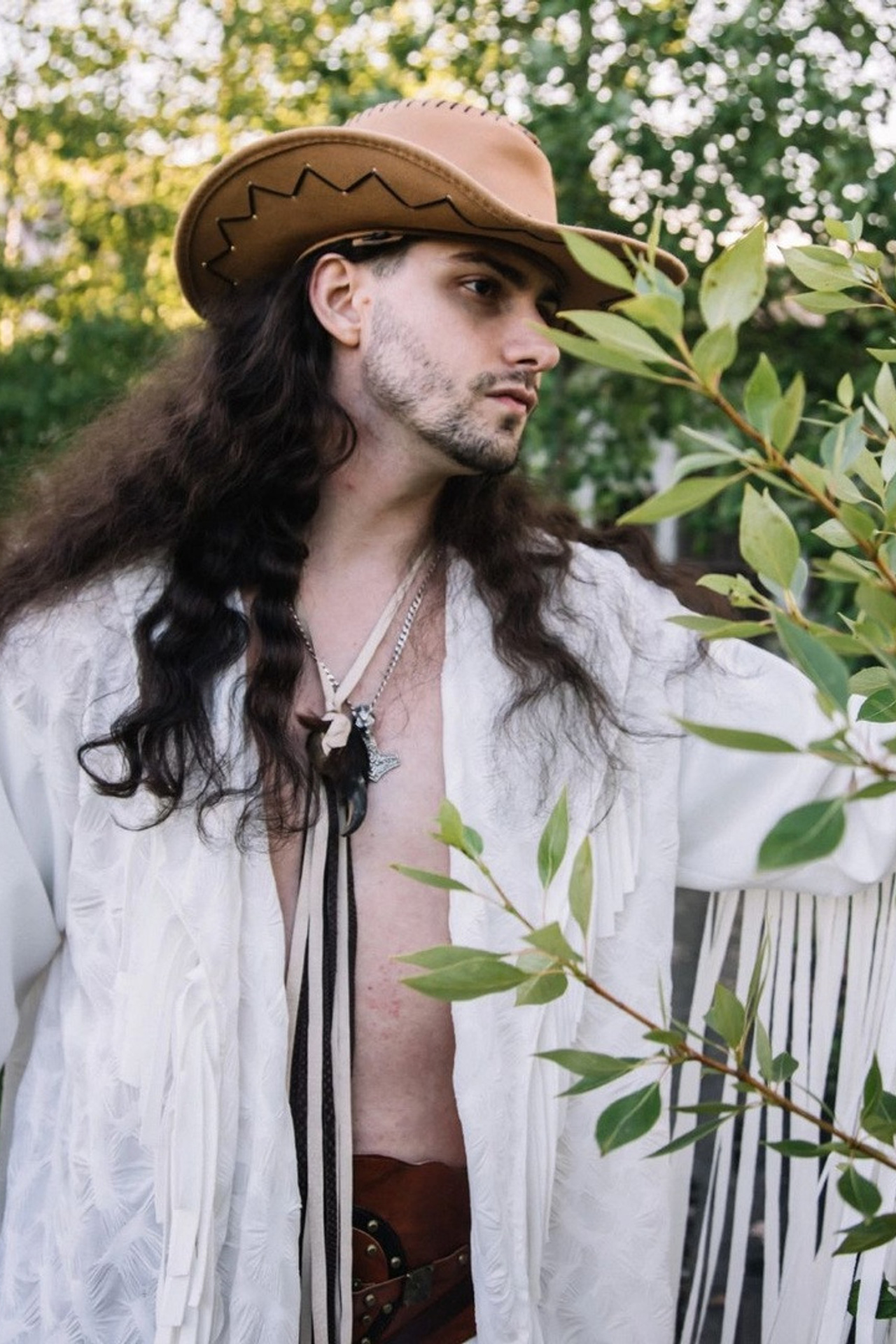 Модель для предметной съемки Николай Москва | Sale Easy