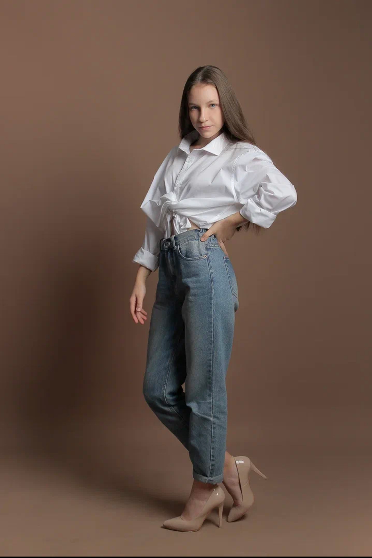 Модель для предметной съемки Алёна Б Новосибирск| Sale Easy