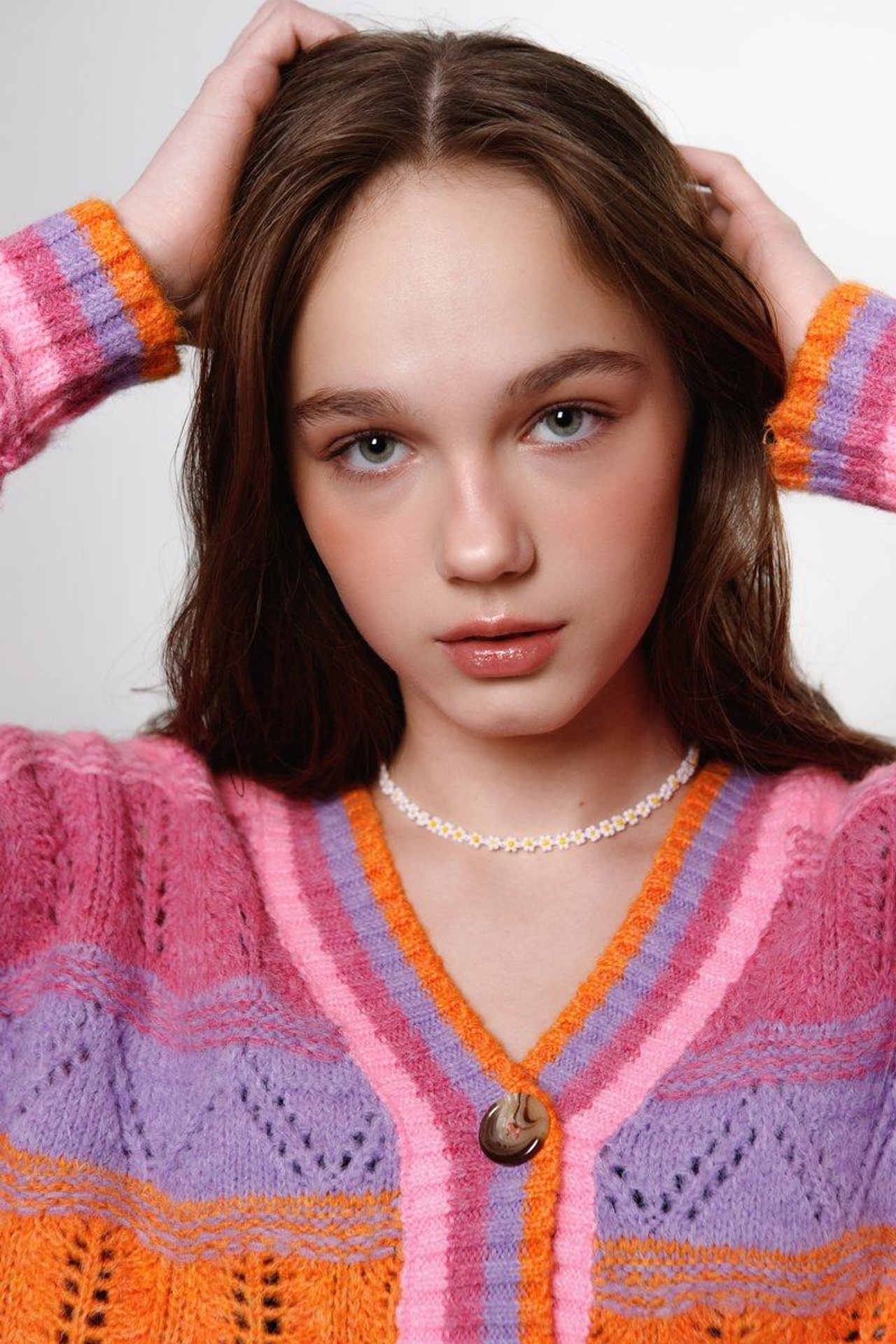 Модель для предметной съемки Дарина 1 Н.Новгород | Sale Easy