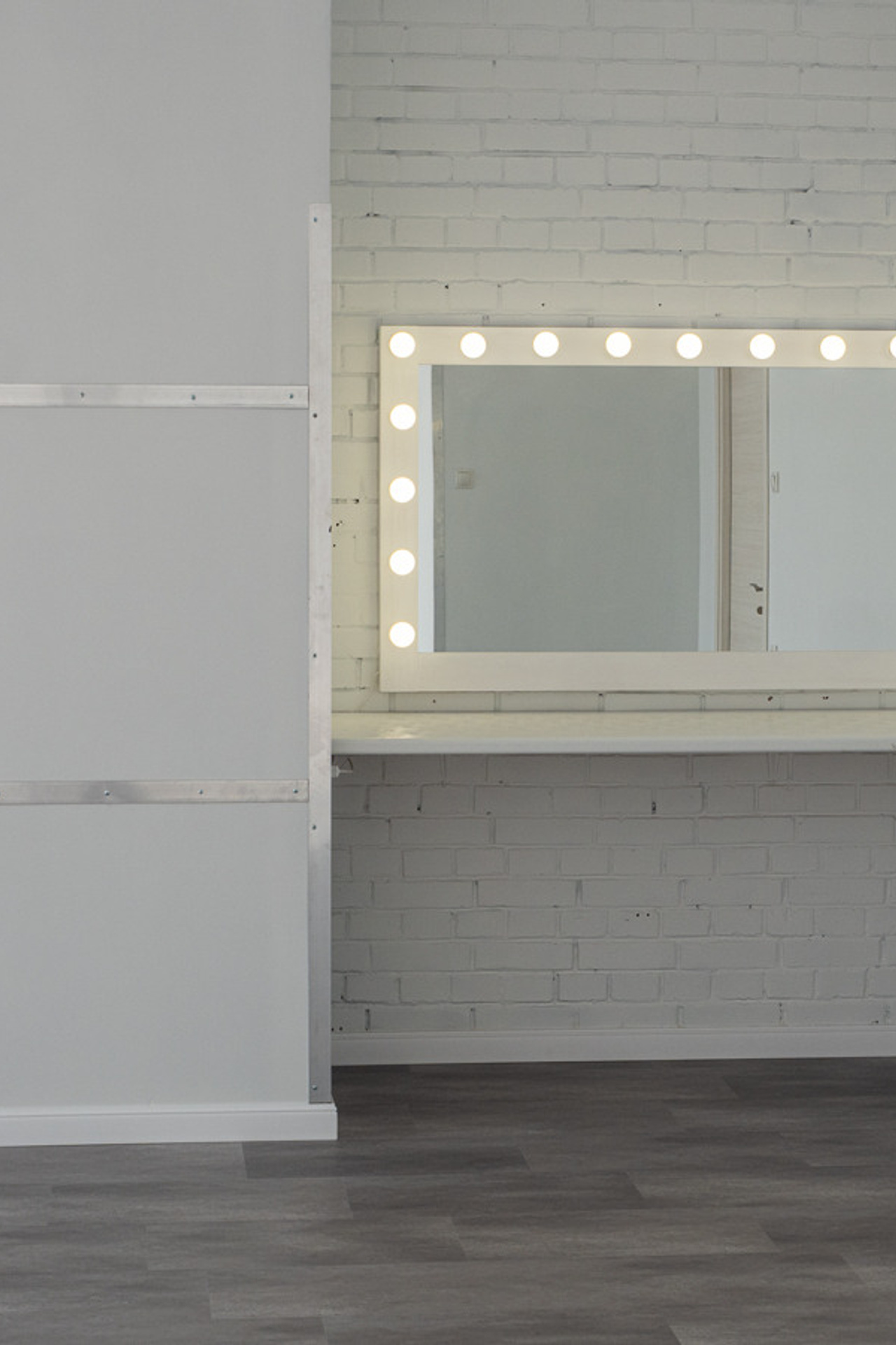 Студия Fotofabrika Алмаз для предметной съемки Москва | Sale Easy