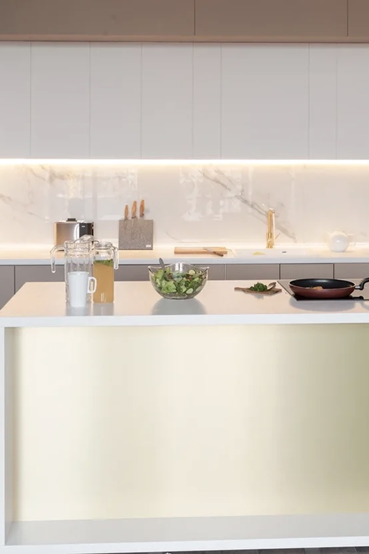 Студия CROSS — Чайка для предметной съемки Москва|Sale Easy