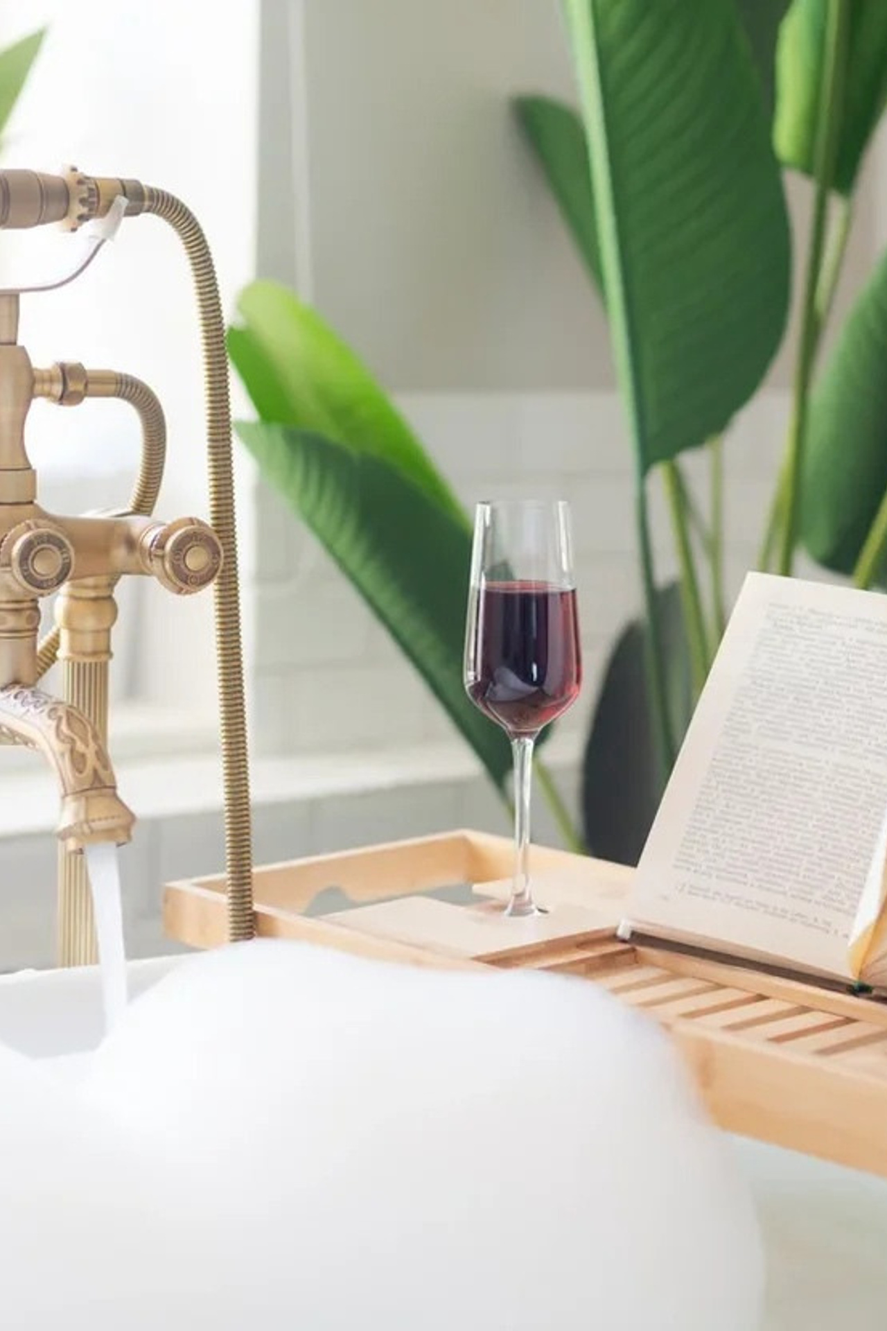 Студия для предметной съемки CROSS — Эмили Москва | Sale Easy