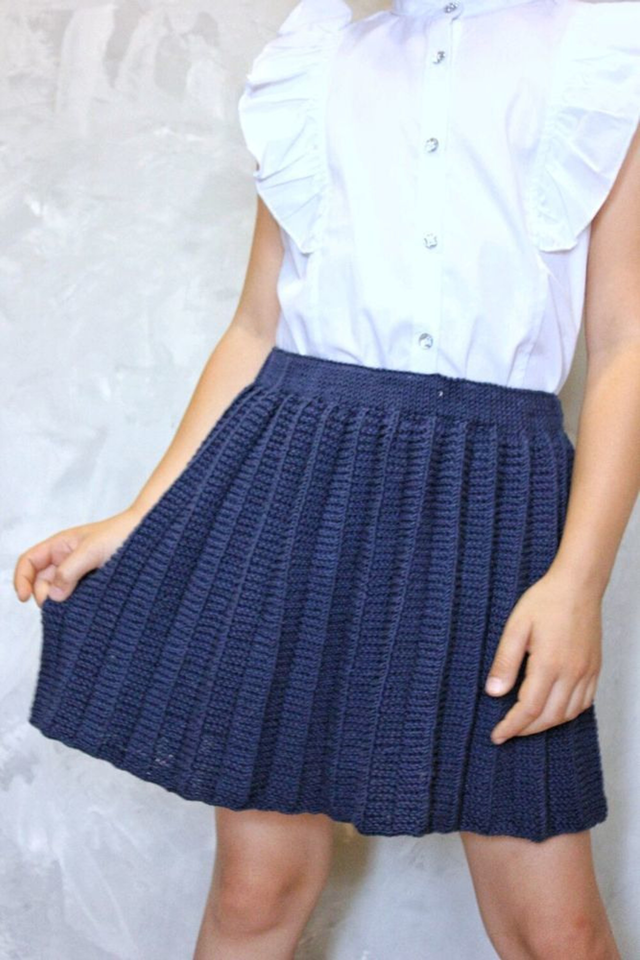 Съемка школьной формы для интернет-магазинов с акцентом на качество ткани