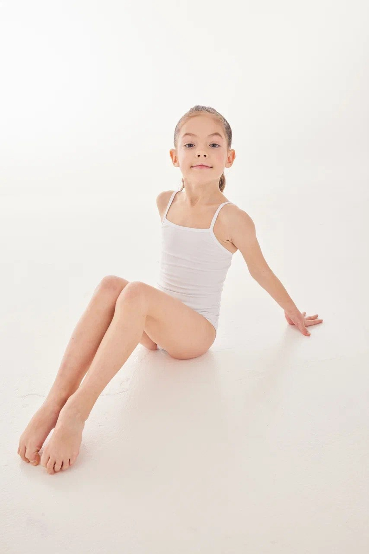 Модель для предметной съемки Алиса П. Н.Н.| Sale Easy