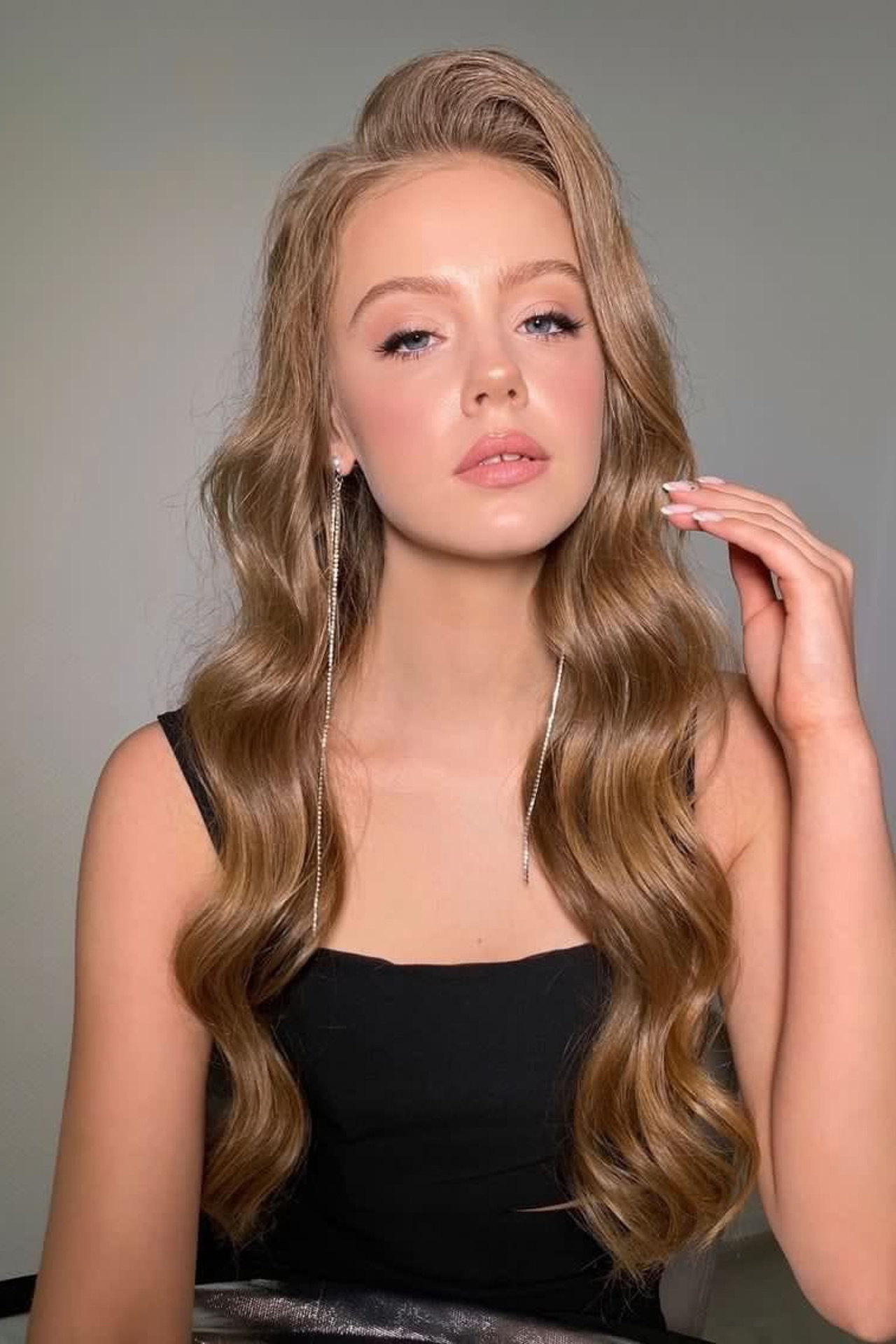 Модель для предметной съемки Маргарита Г Н.Новгород |Sale Easy