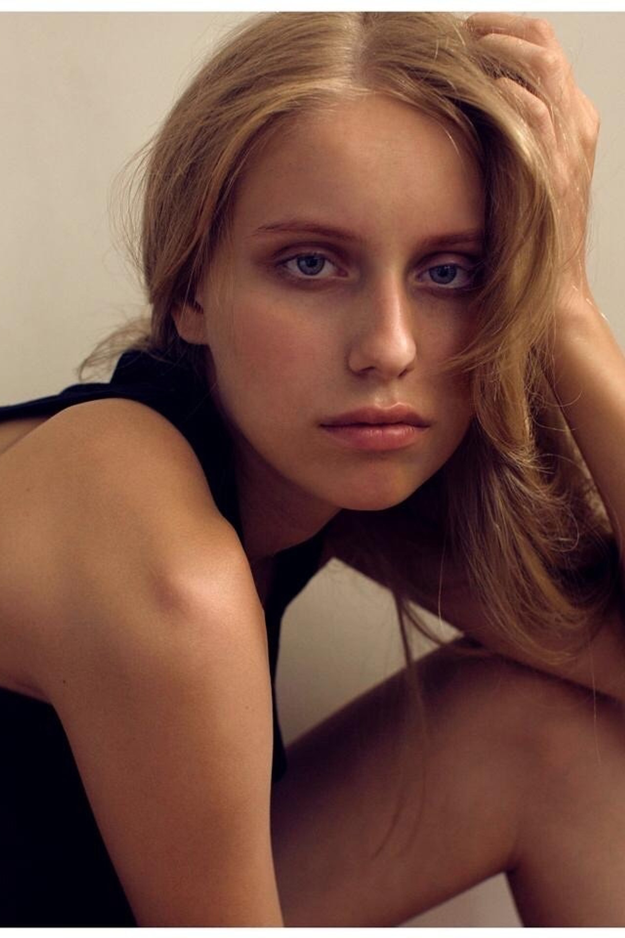 Модель для предметной съемки Снежана Н.Новгород | Sale Easy