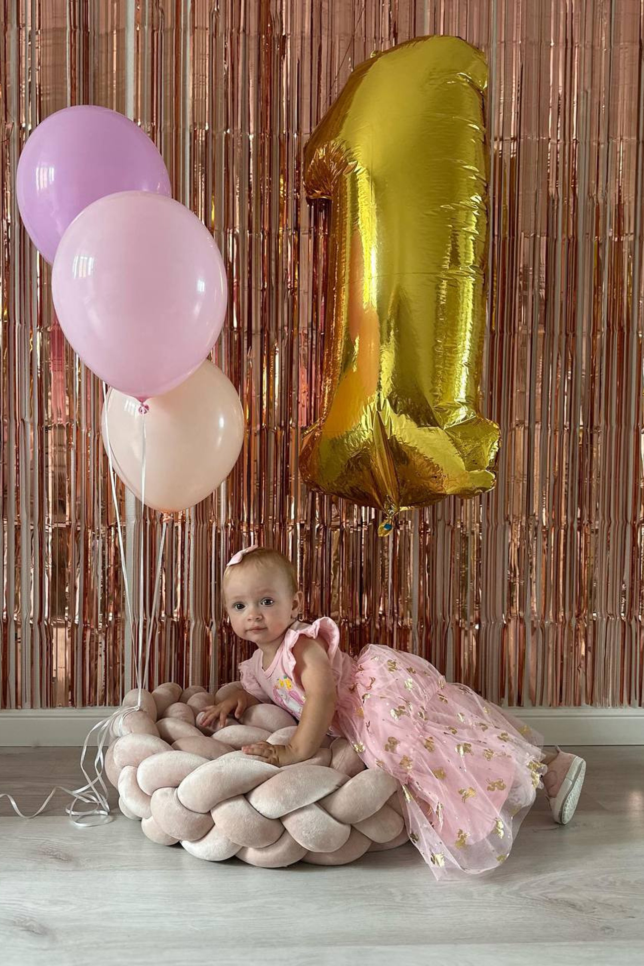 Модель девочка Алиса Д для съемки для маркетплейса Н.Н. | Sale Easy