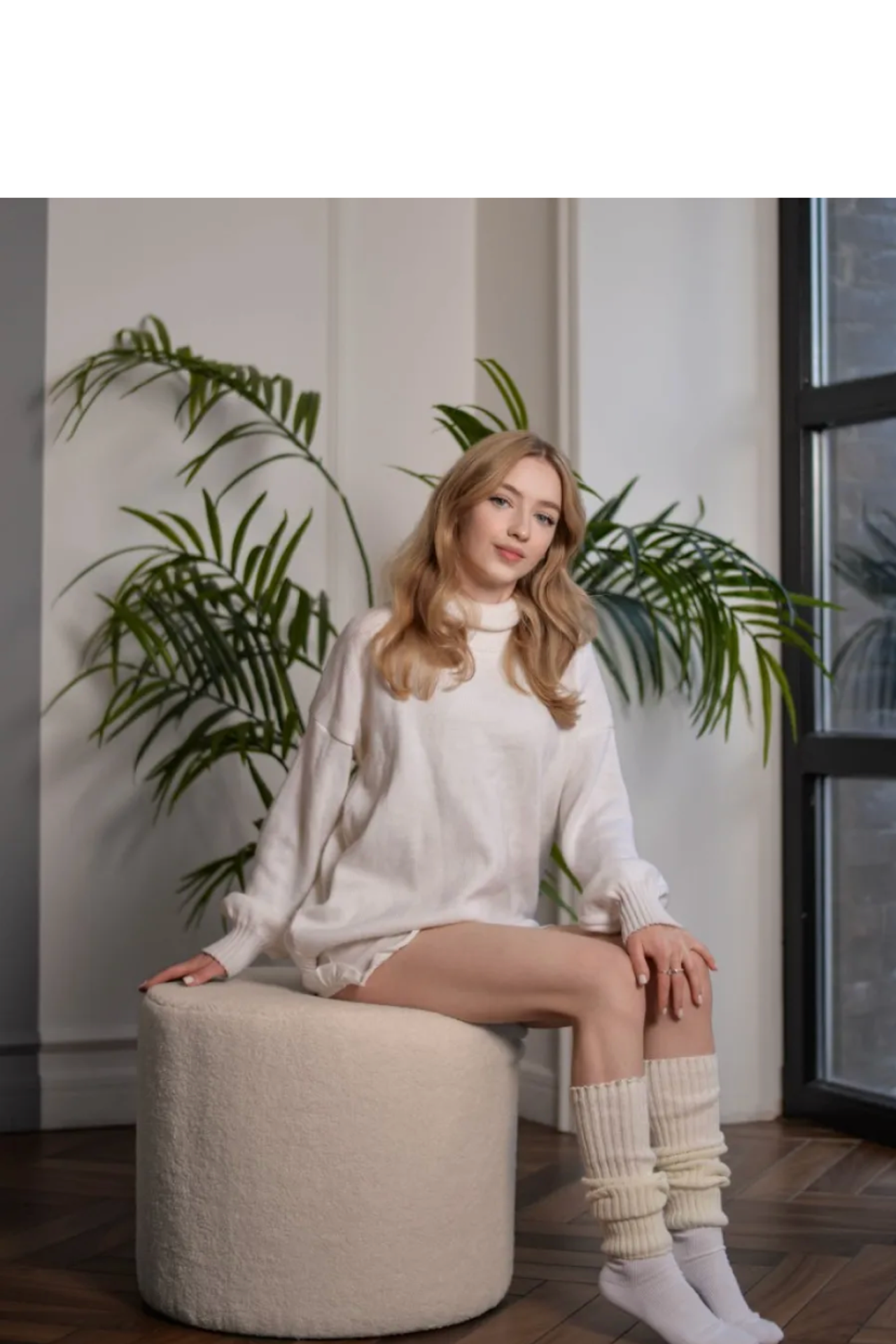 Модель для предметной съемки Дарья id 28050 С-Пб| Sale Easy