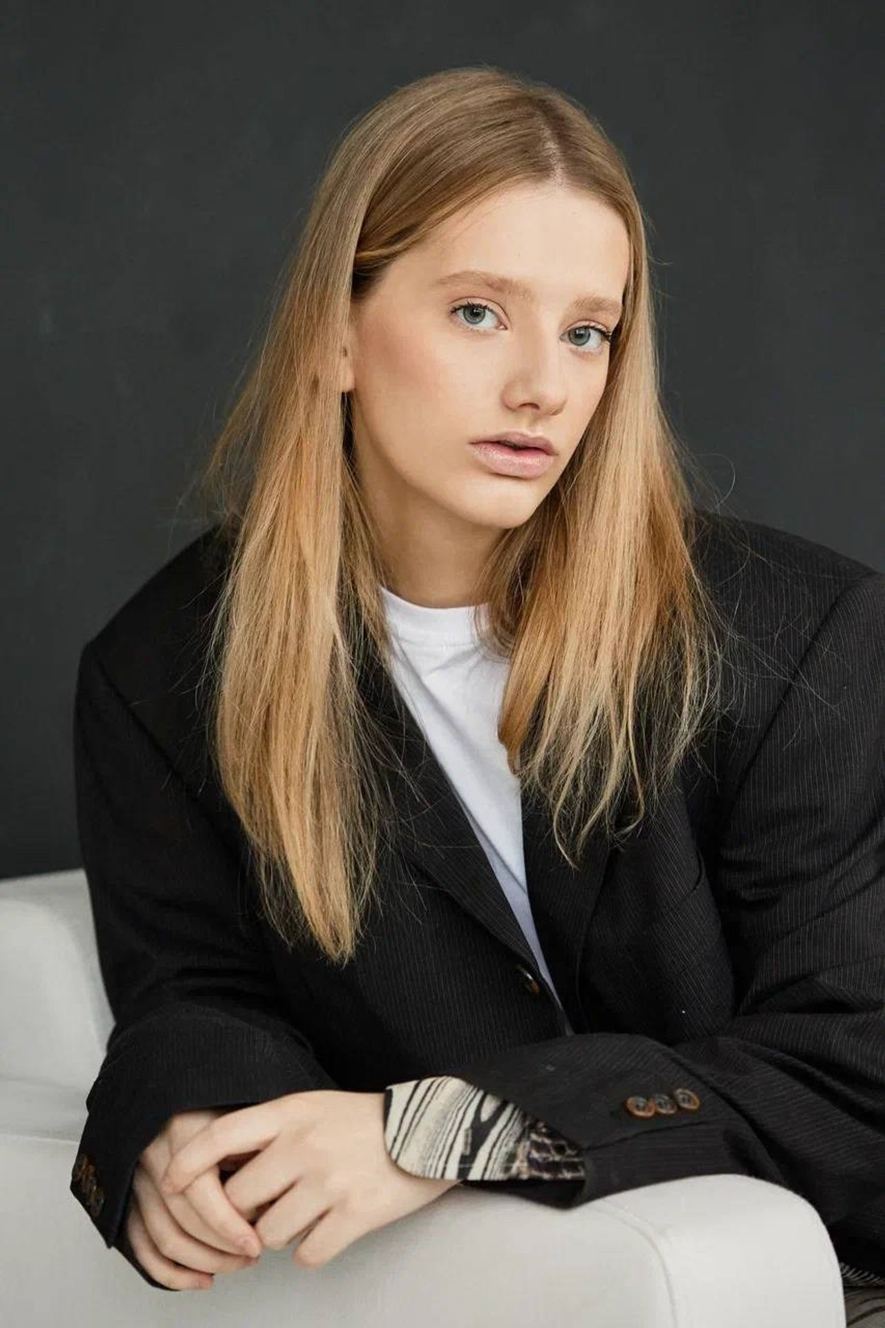 Модель для съемки для интернет магазинов Карина 171 Н.Нов.| Sale Easy