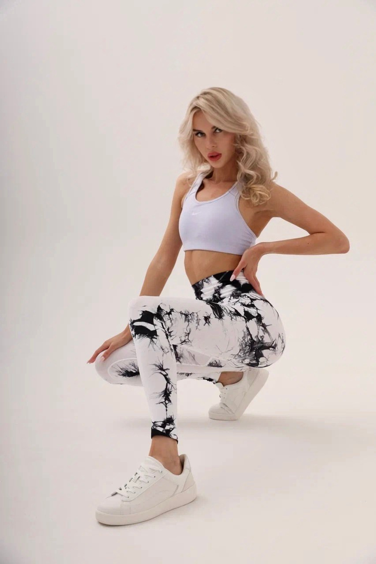 Модель для предметной съемки Валентина А. Москва| Sale Easy