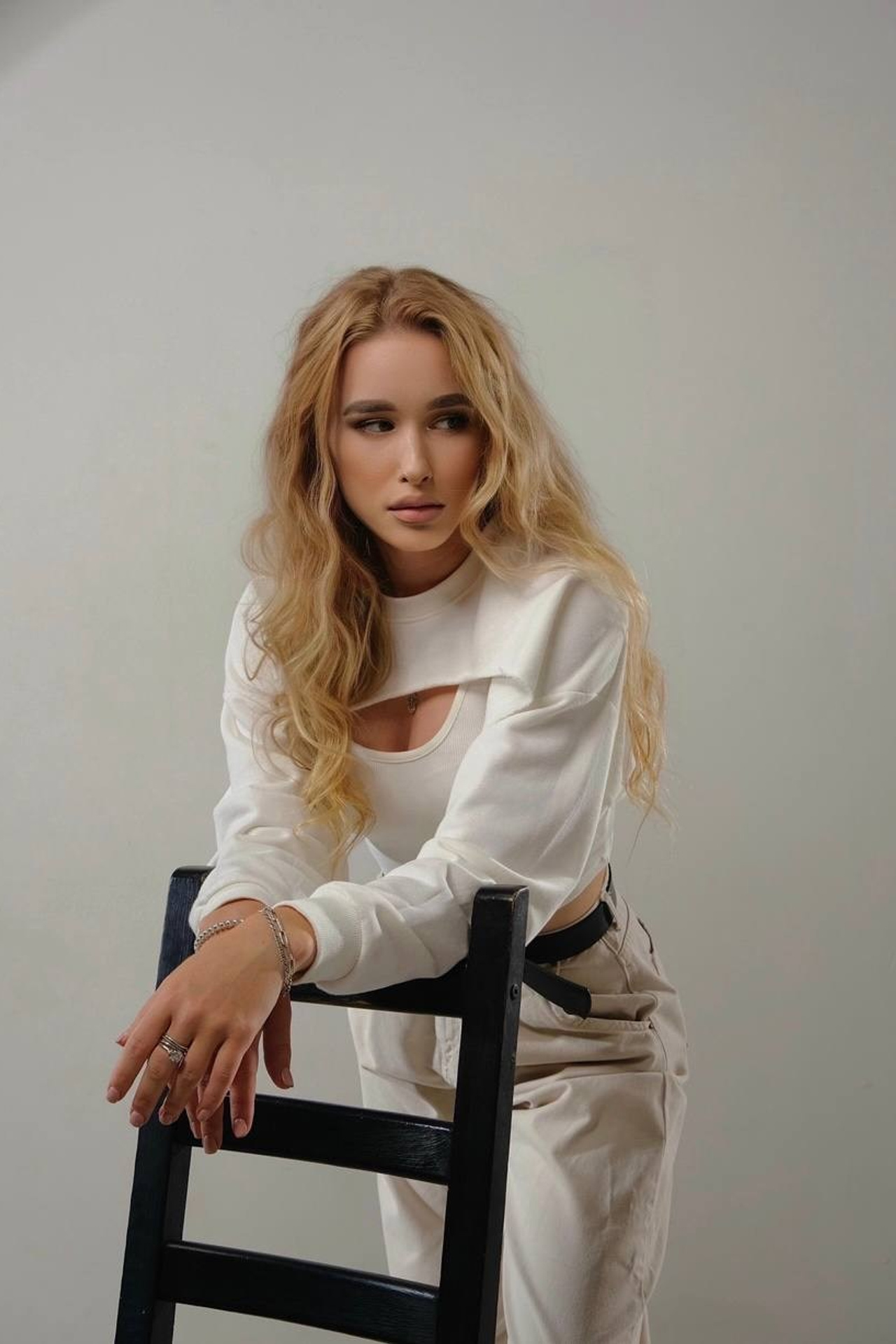 Модель для предметной съемки Татьяна К. Красноярск| Sale Easy