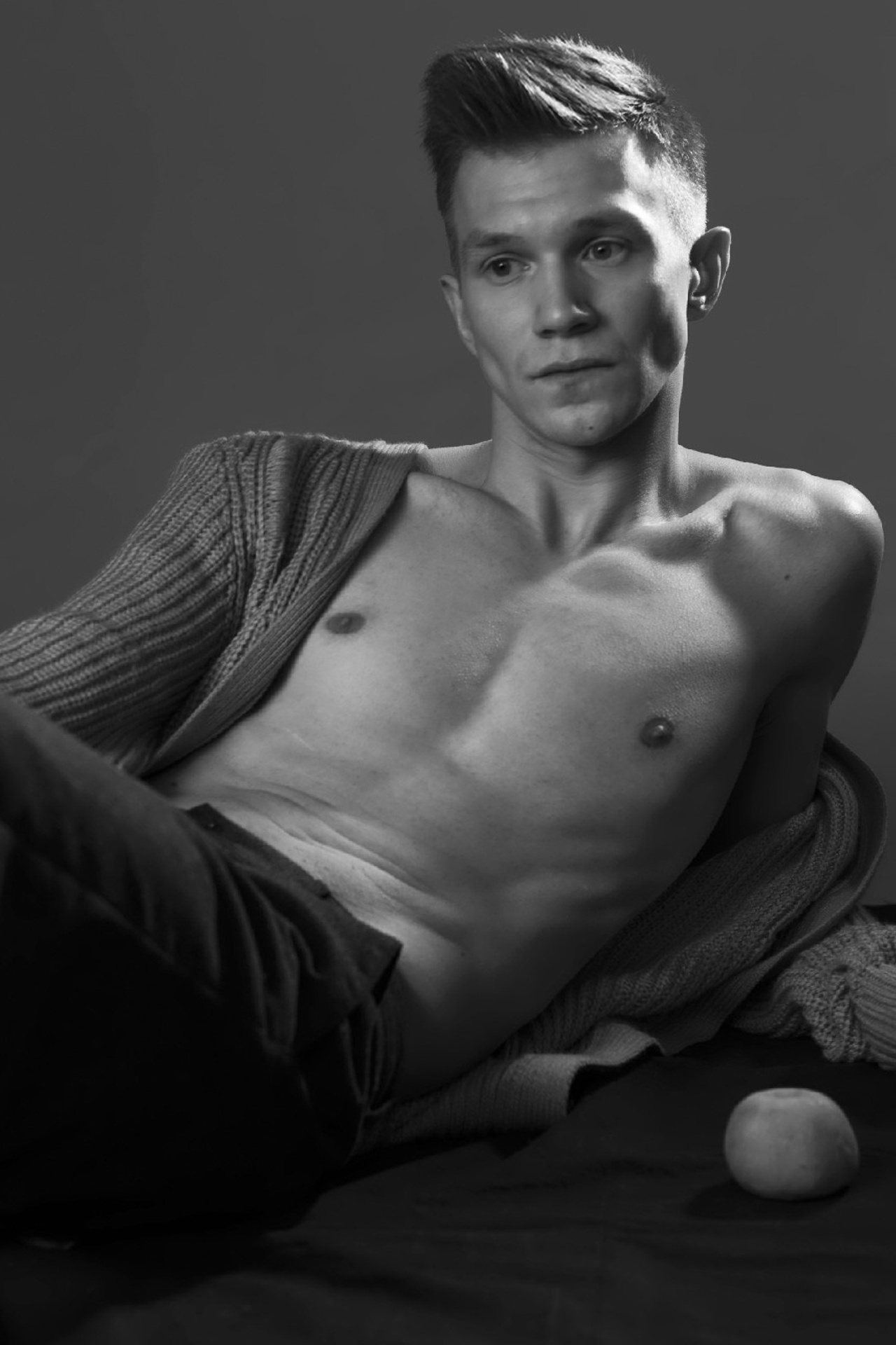 Модель для предметной съемки Никита Е. Н.Новгород | Sale Easy