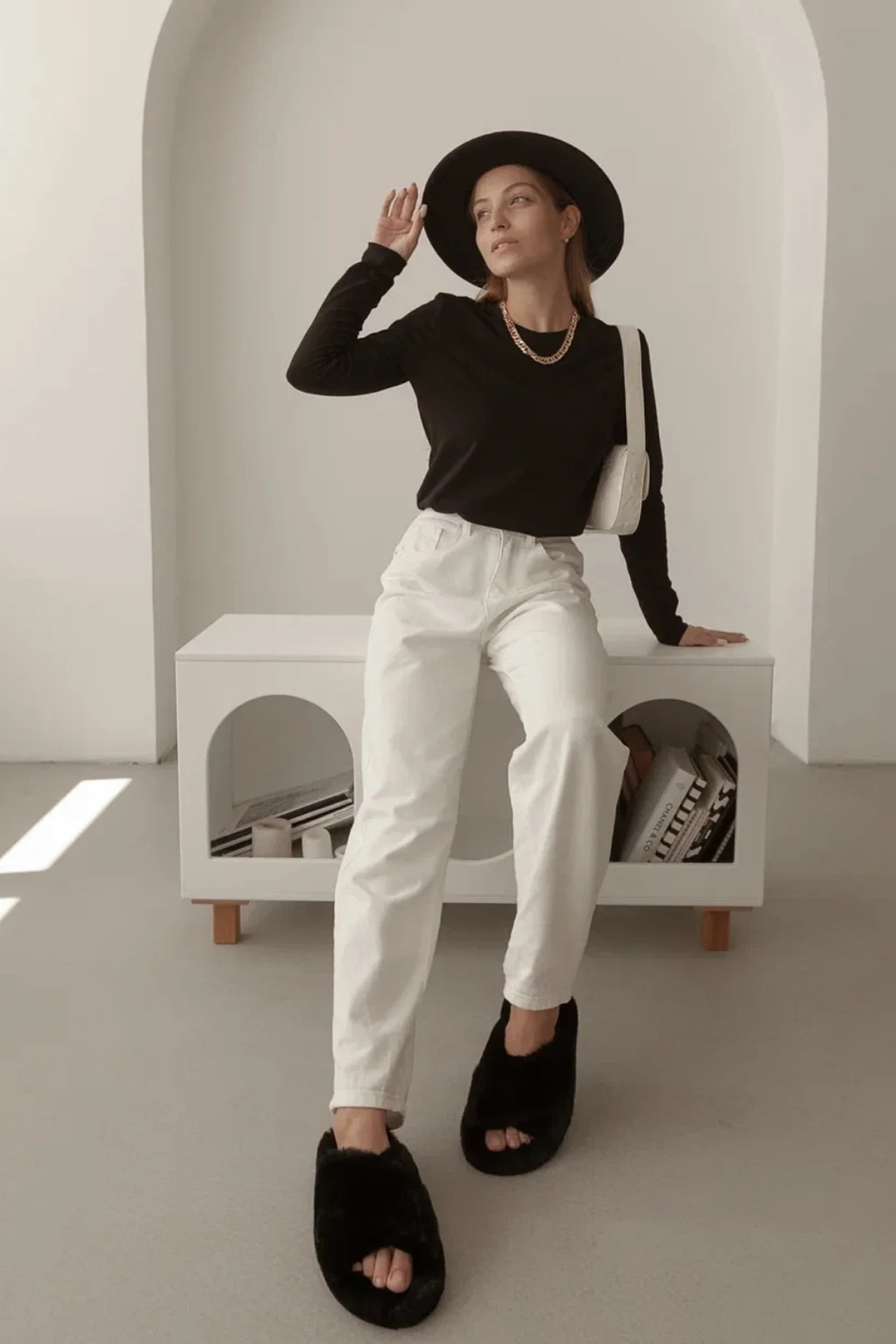 Модель для предметной съемки Диана В.С-Петербург | Sale Easy