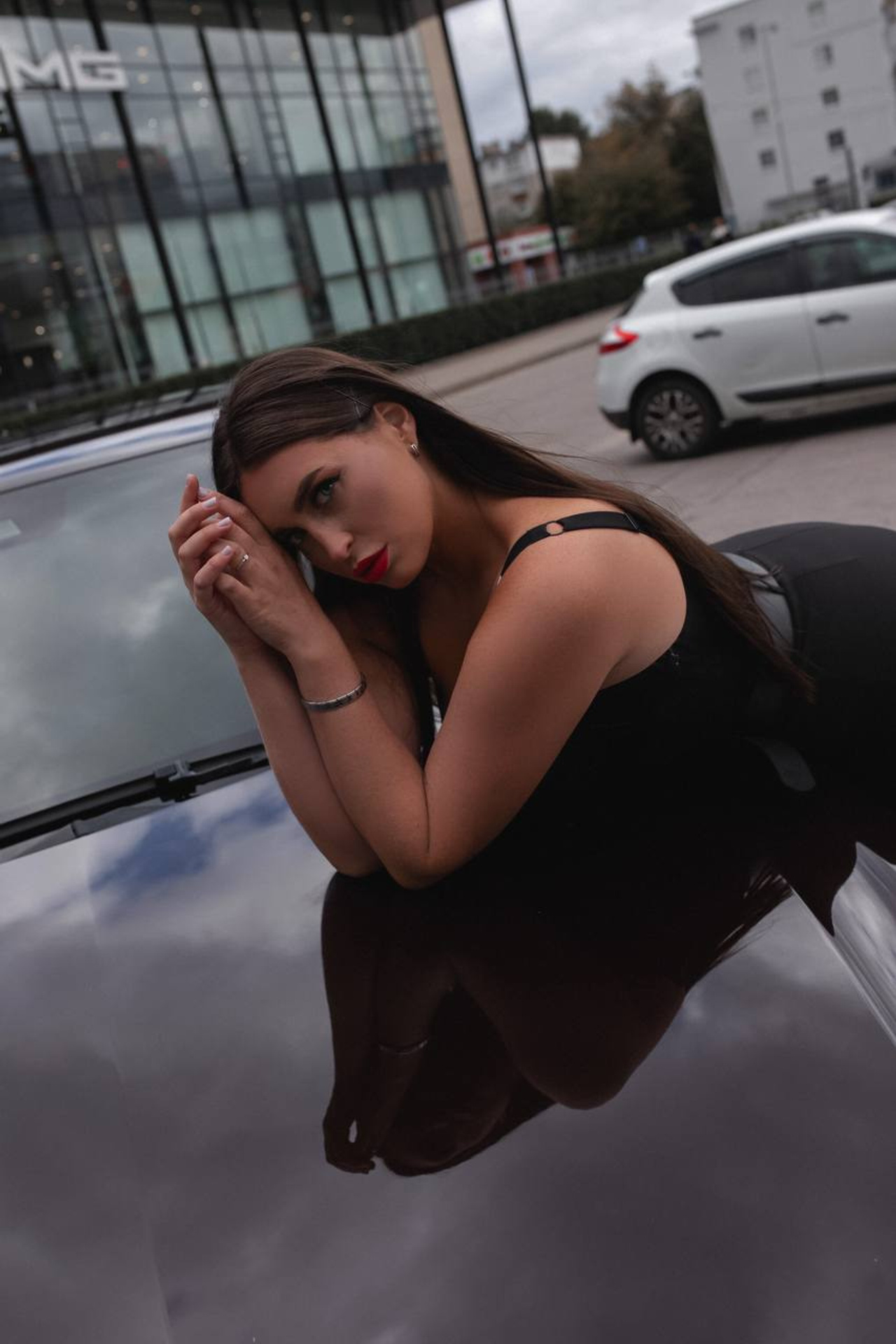 Модель plus size для предметной съемки Виктория БН.Новгород| Sale Easy