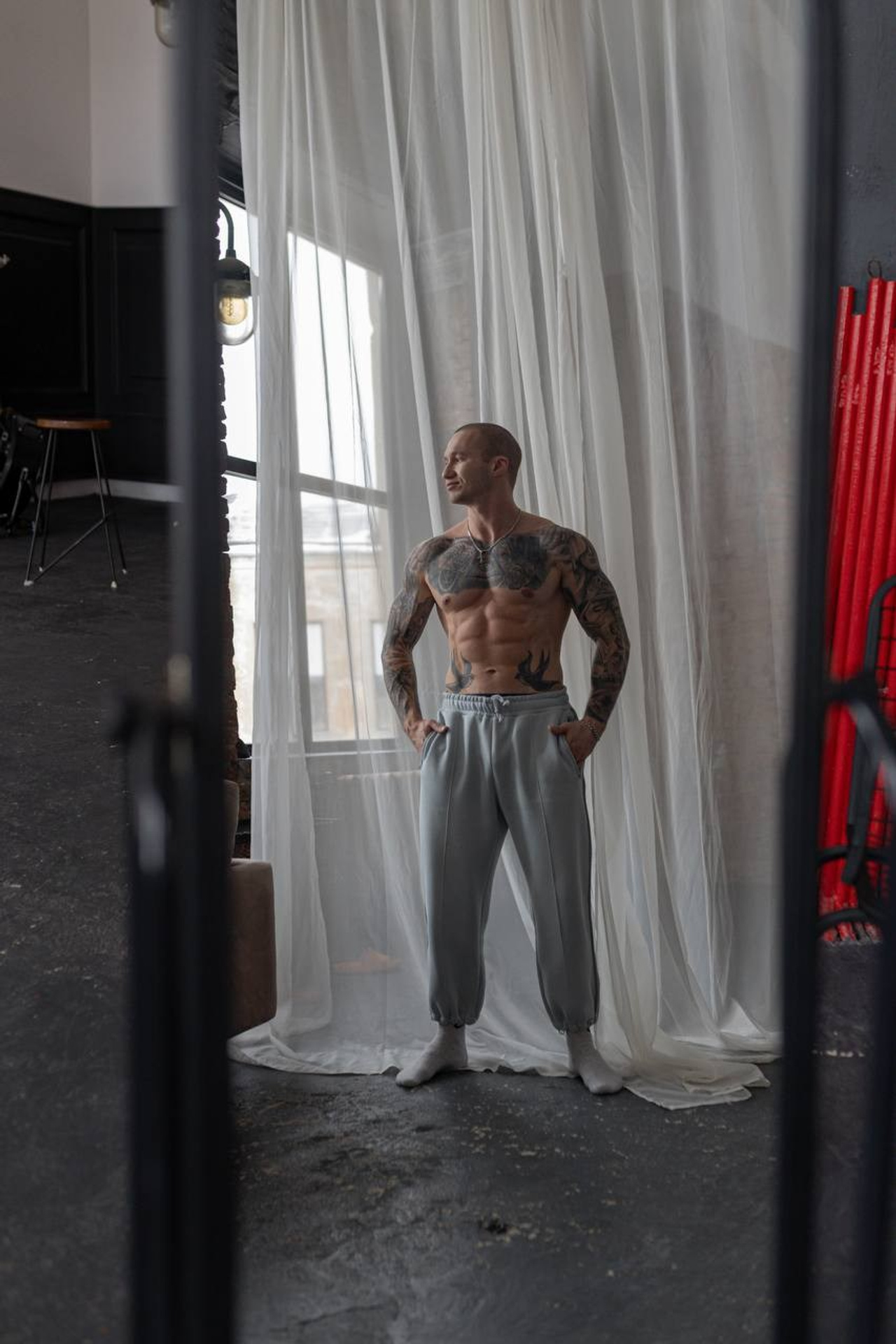 Модель для предметной съемки Никита Ж. Казань| Sale Easy