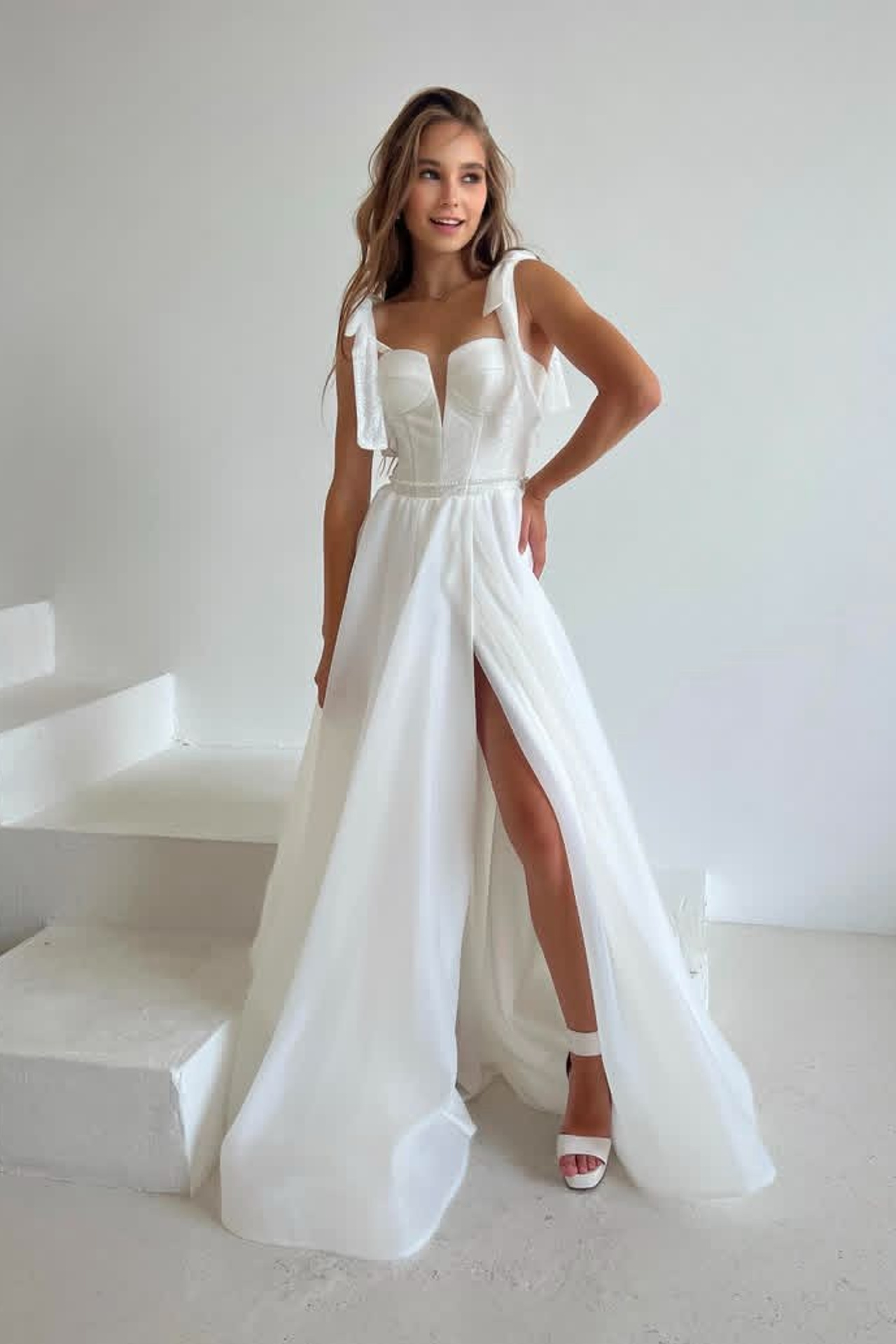 Модель для предметной съемки София Е Н.Новгород |Sale Easy