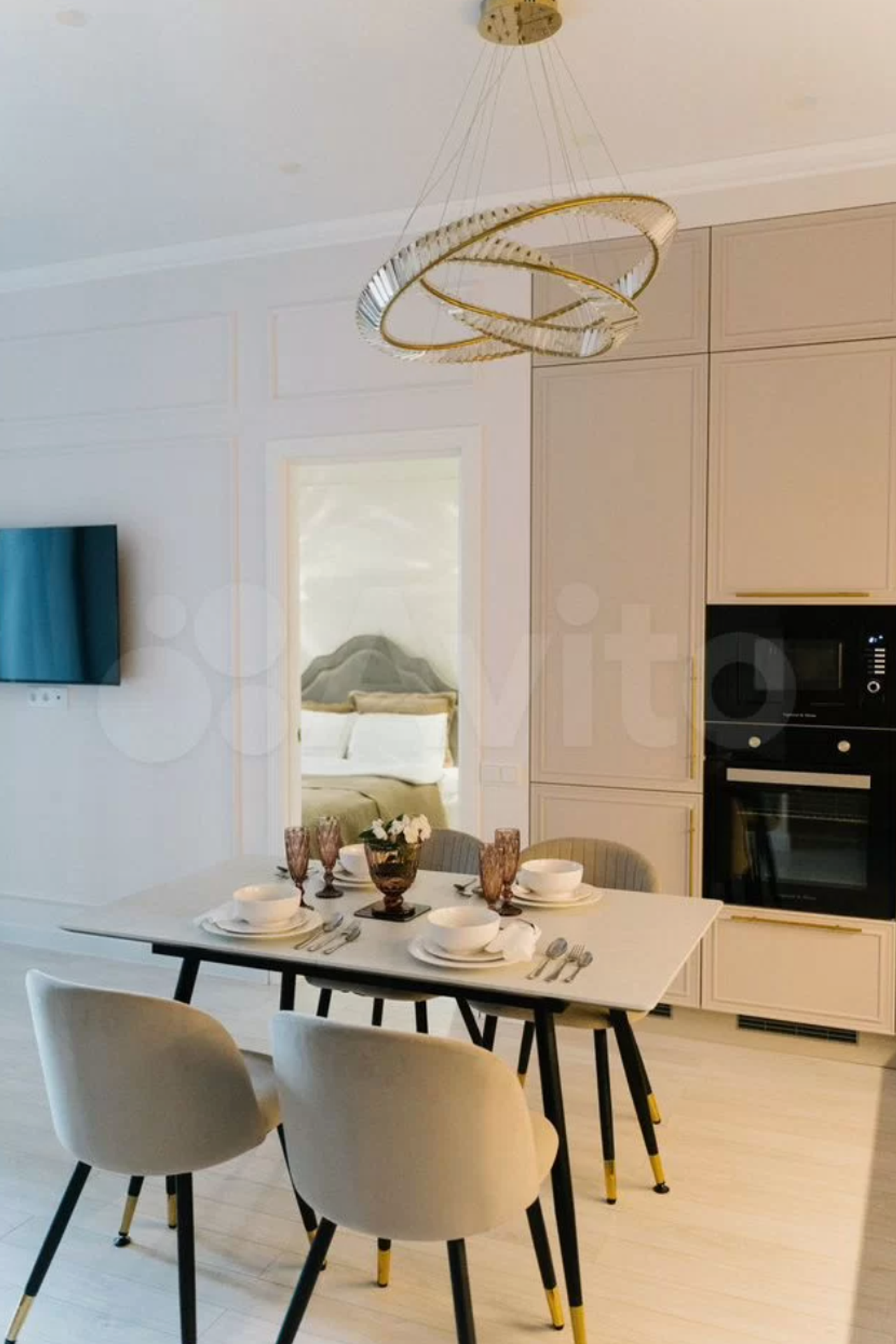 Квартира на Новоалексеевской