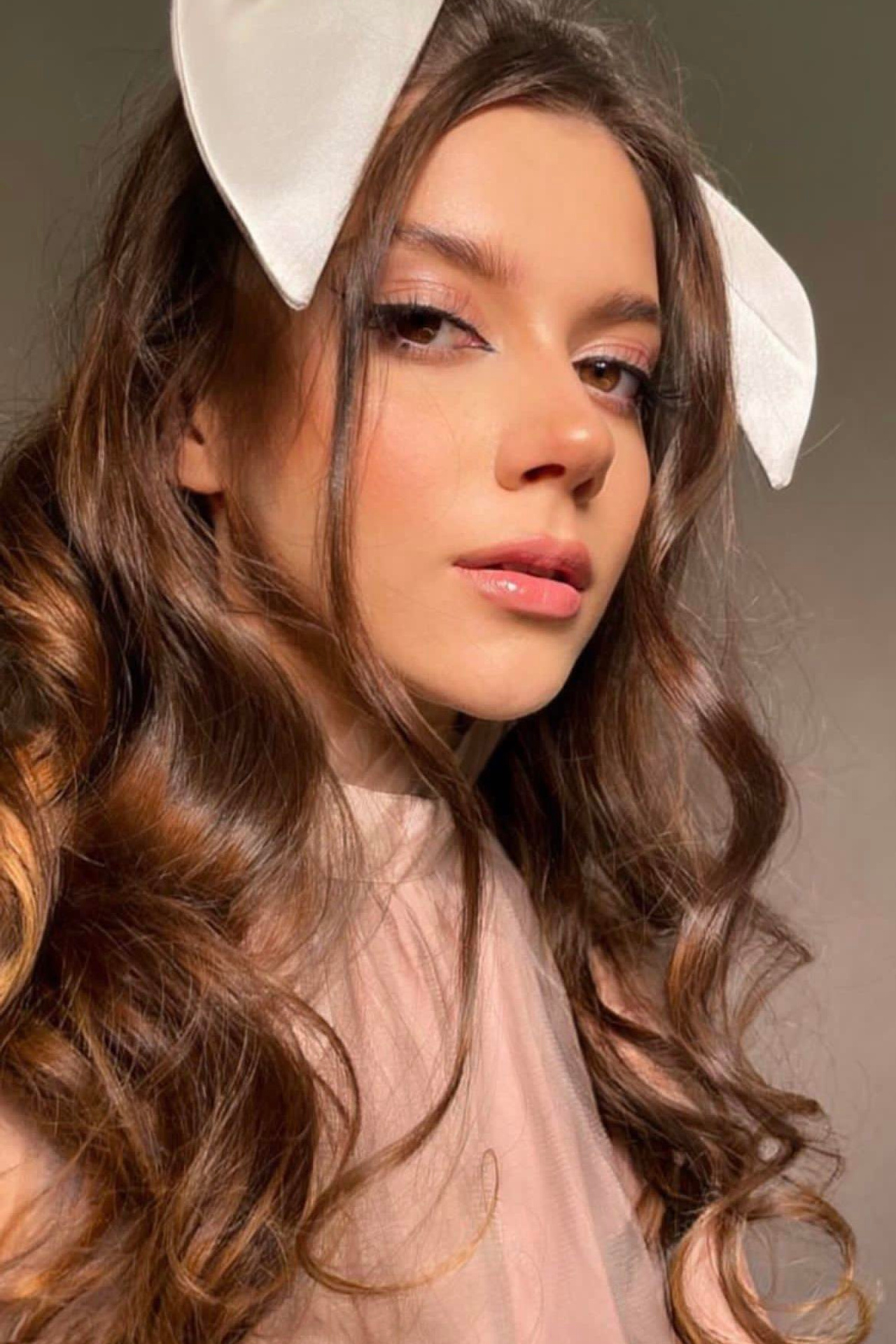 Модель для предметной съемки Кристина К. С-Петербург | Sale Easy