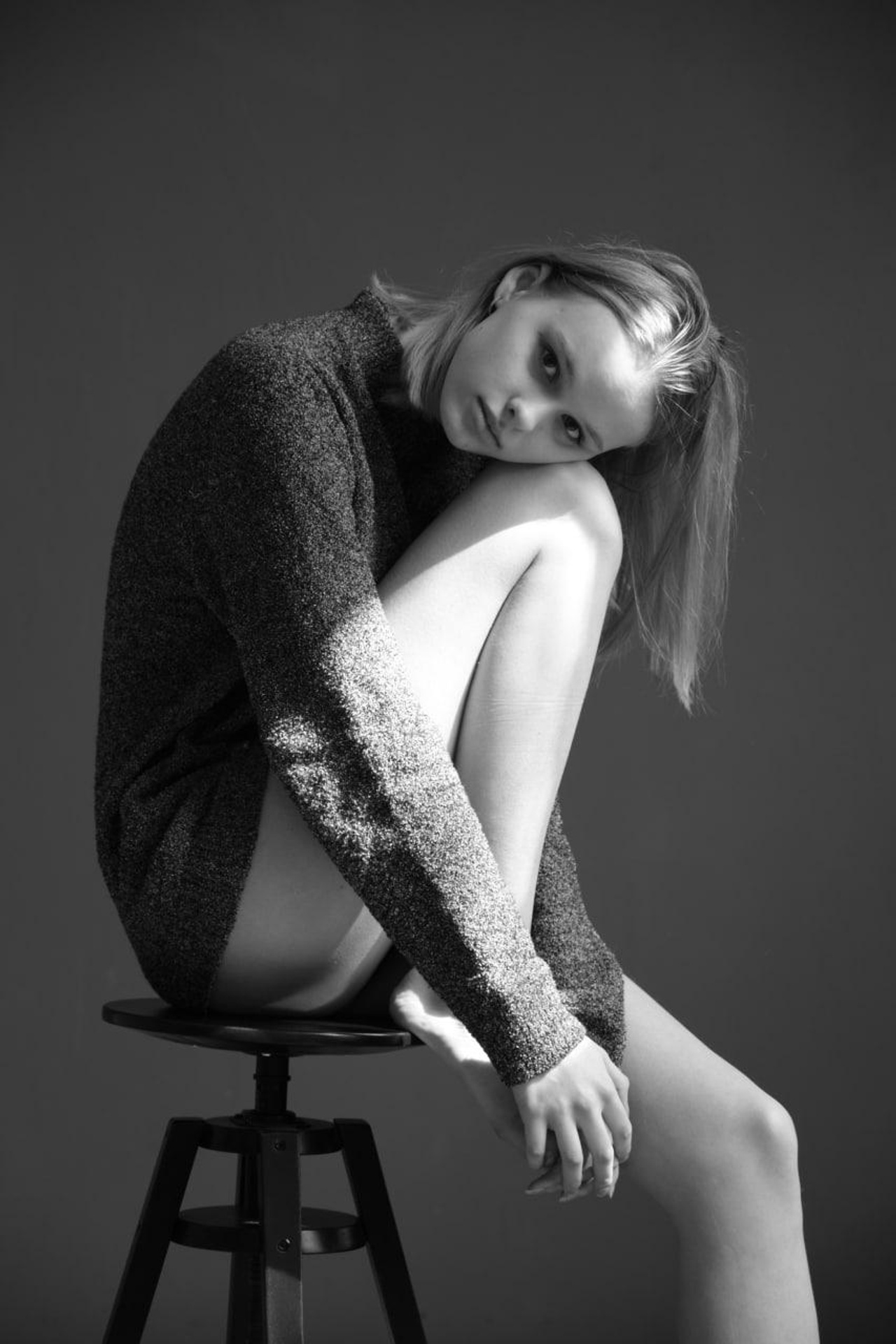 Модель для предметной съемки Софья ЧК Н.Новгород | Sale Easy