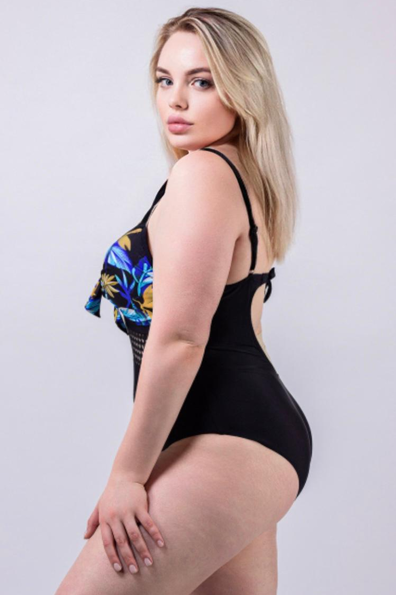 Модель plus size для предметной съемки Софья Г. Москва | Sale Easy