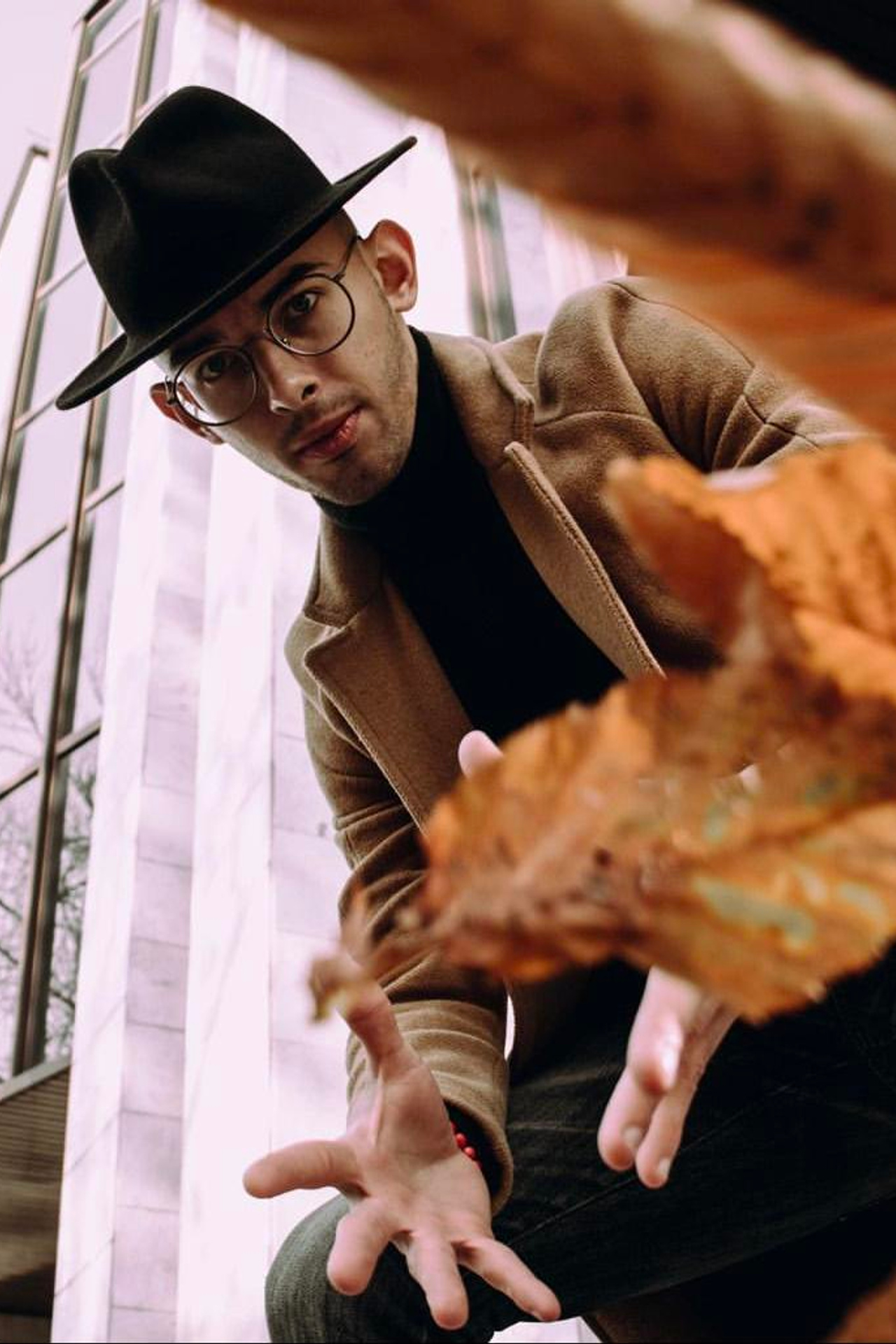 Модель для съемки для интернет магазинов Вадим Москва | Sale Easy