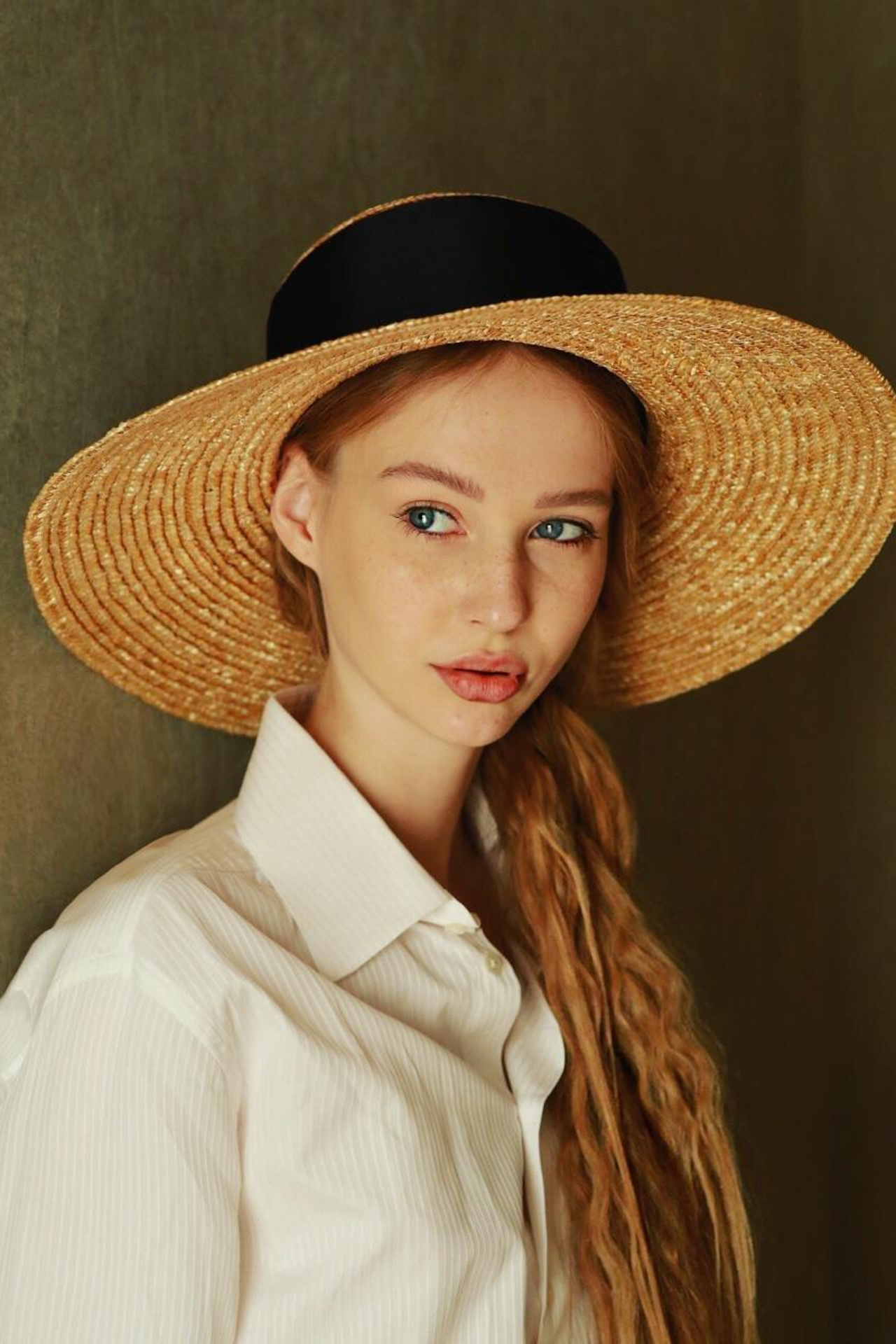 Модель для предметной съемки  Алекс Б Сочи| Sale Easy