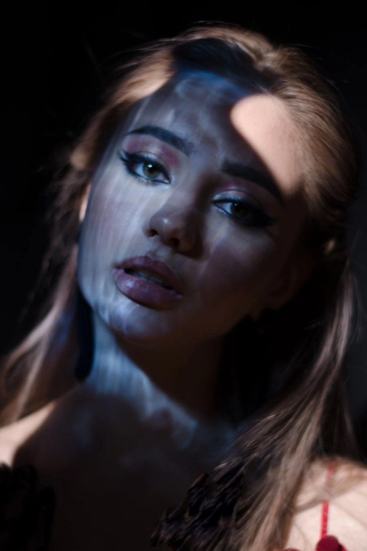 Модель для предметной съемки Вероника 8 Н.Новгород | Sale Easy